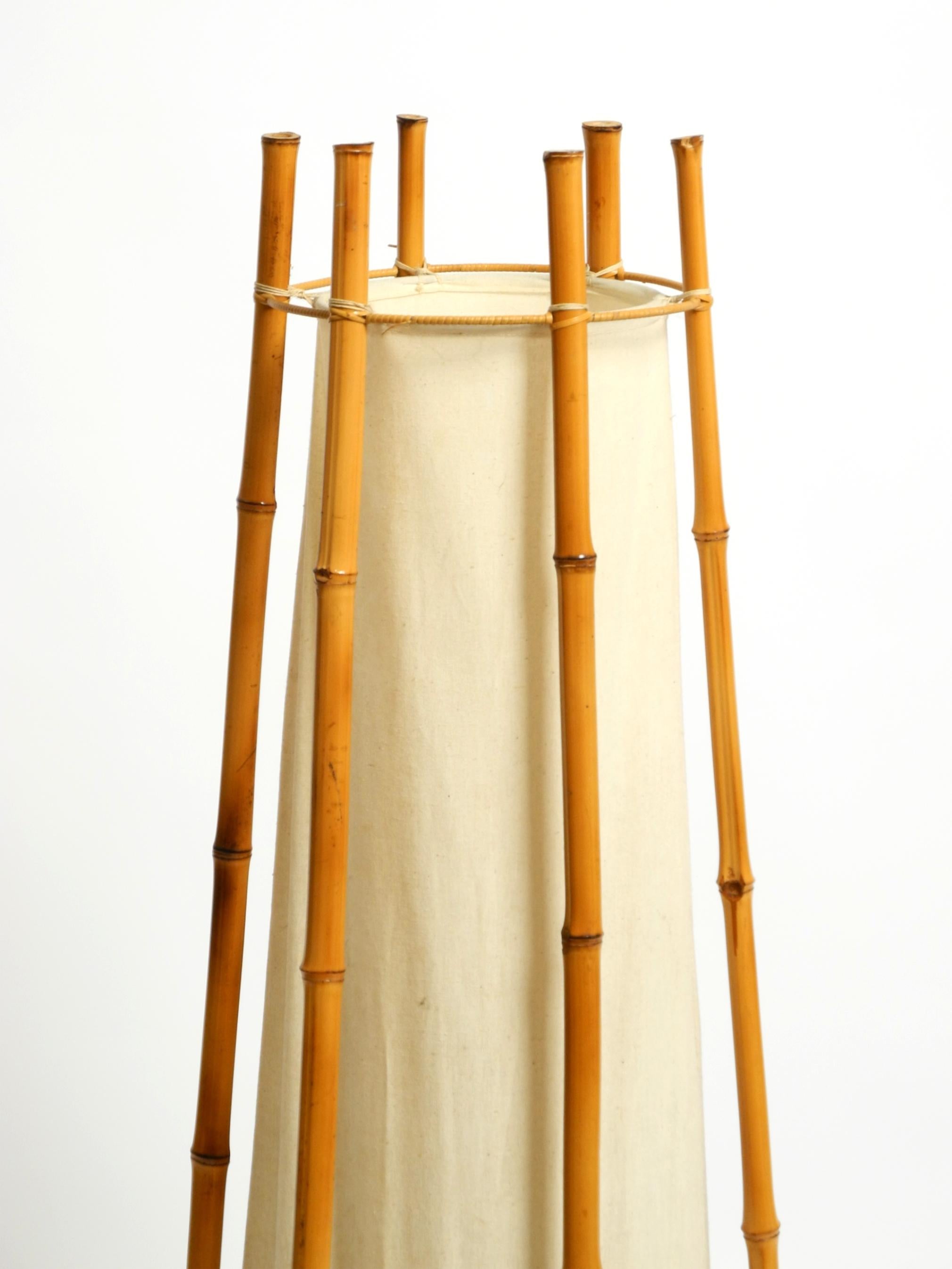 Große französische Mid Century Stehleuchte von Louis Sognot aus Bambus und Stoff im Angebot 10