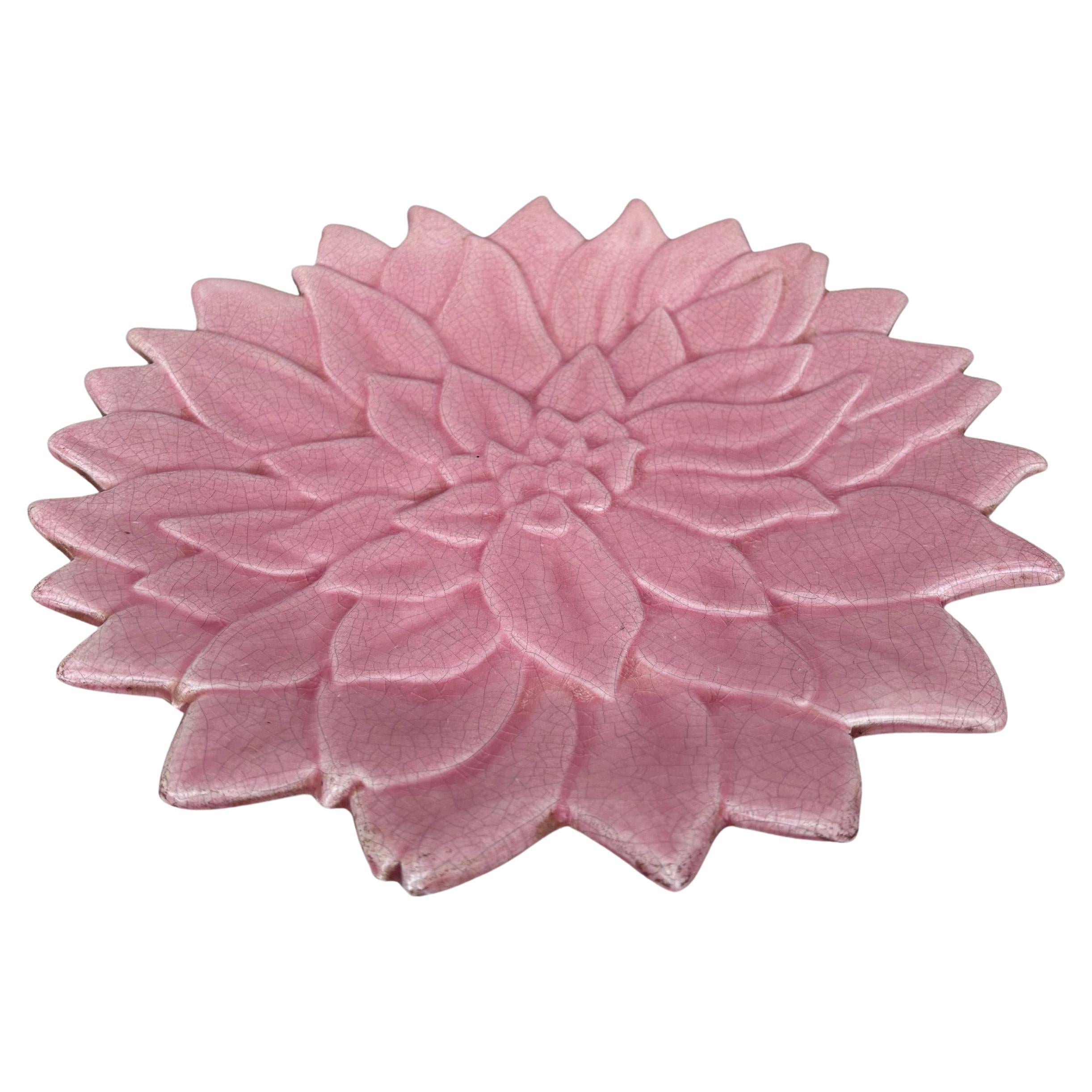 Large French Mid-Century Pink Flower Platter.
11 inches diameter.
