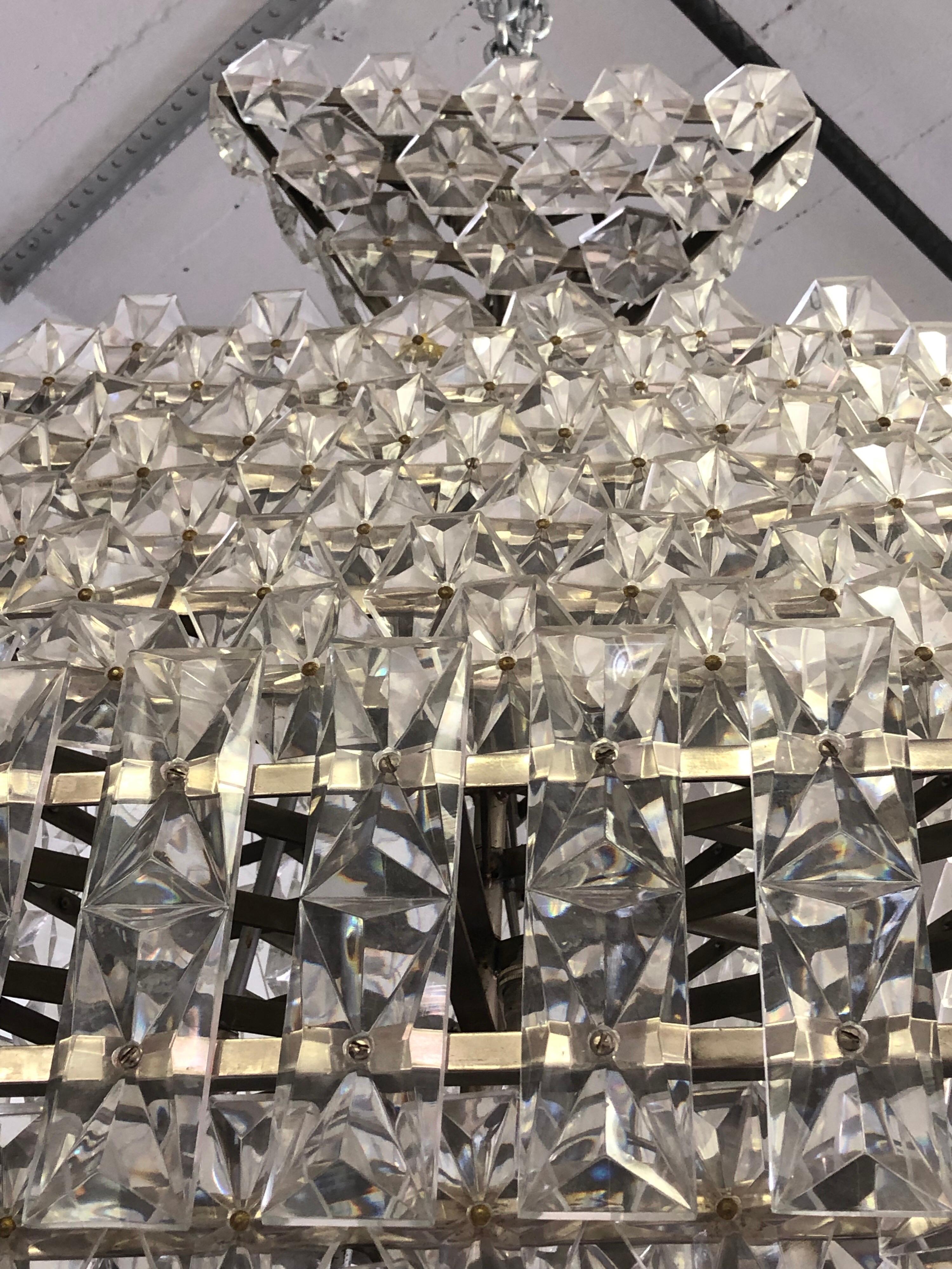 French Mid-Century Modern Cut Crystal Pyramid Chandelier Attributed to Baccarat 1