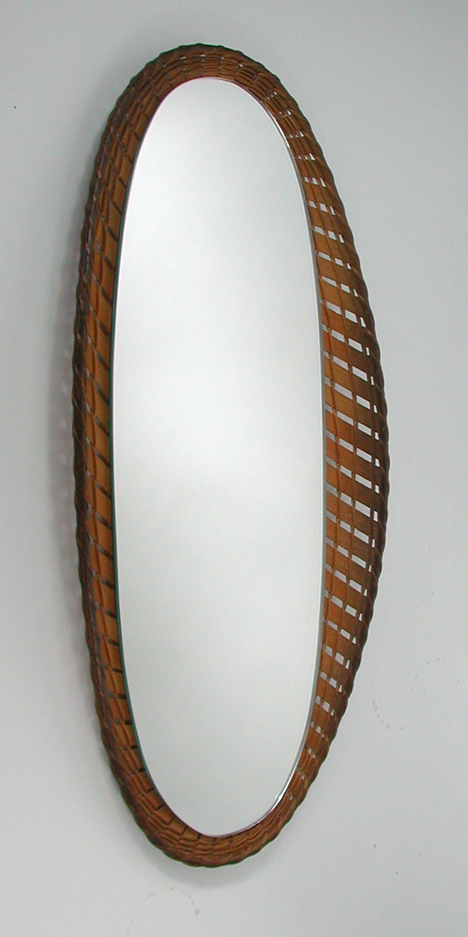 Large French Midcentury Oval Rattan and Wood Wall Mirror, 1950s 4