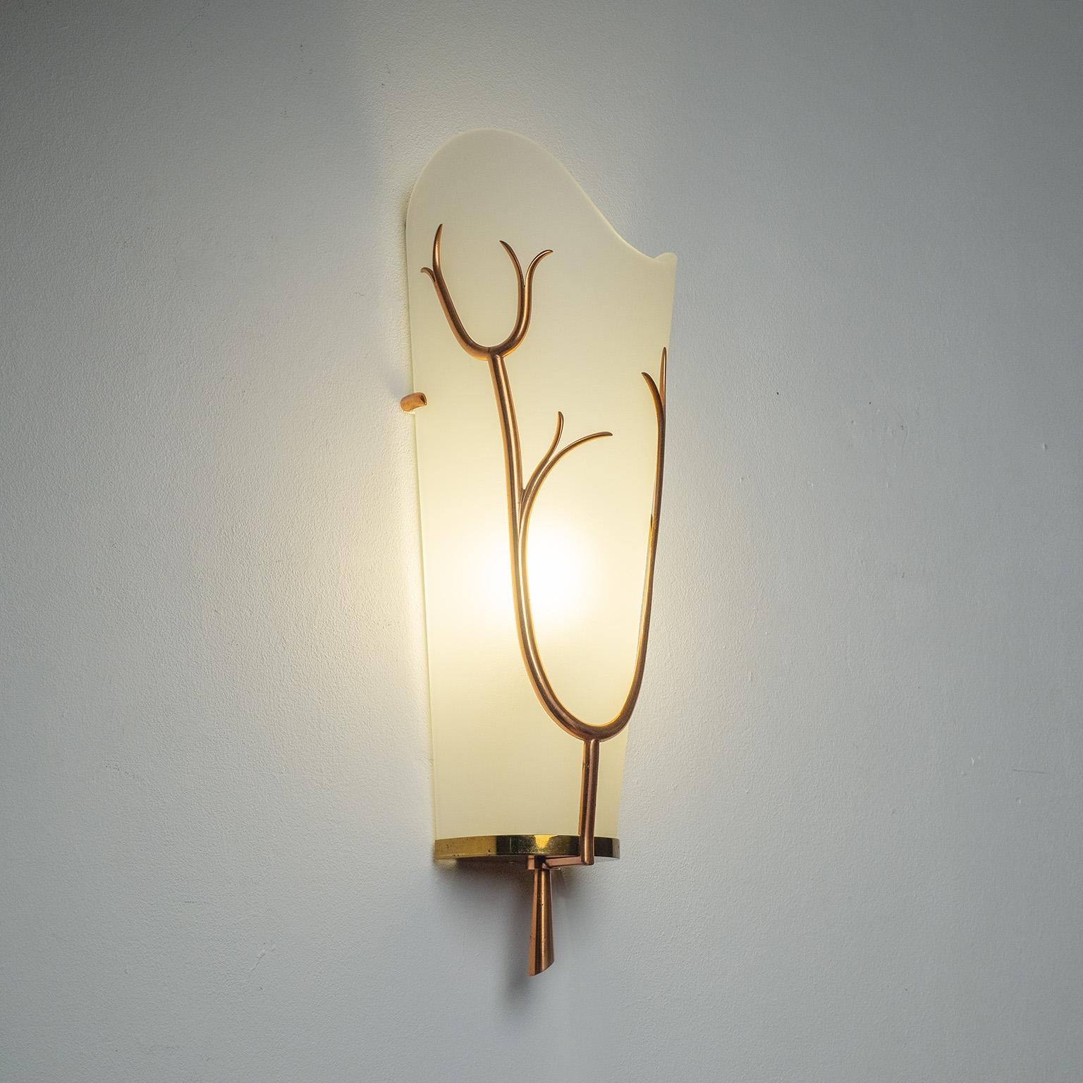 Large French Modernist Wall Light, 1960s In Good Condition In Vienna, AT