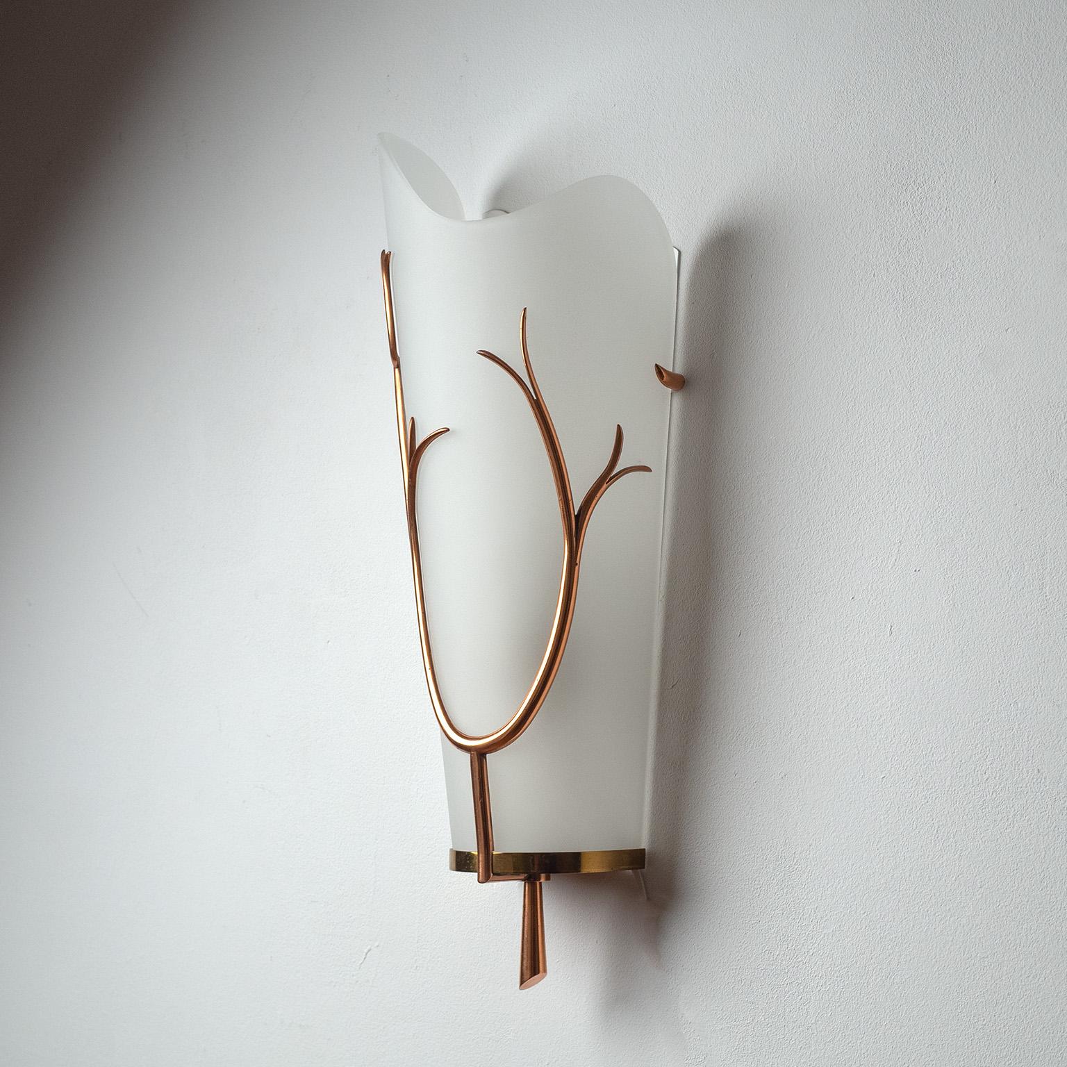 Brass Large French Modernist Wall Light, 1960s