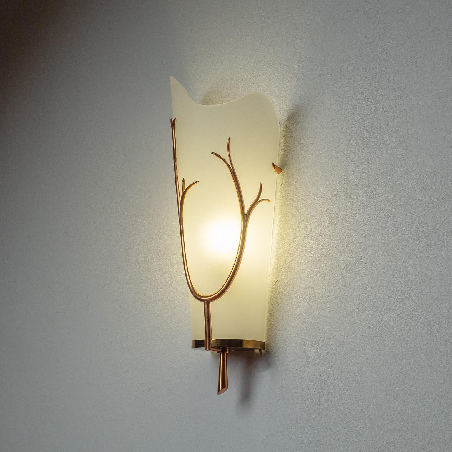 Large French Modernist Wall Light, 1960s 1