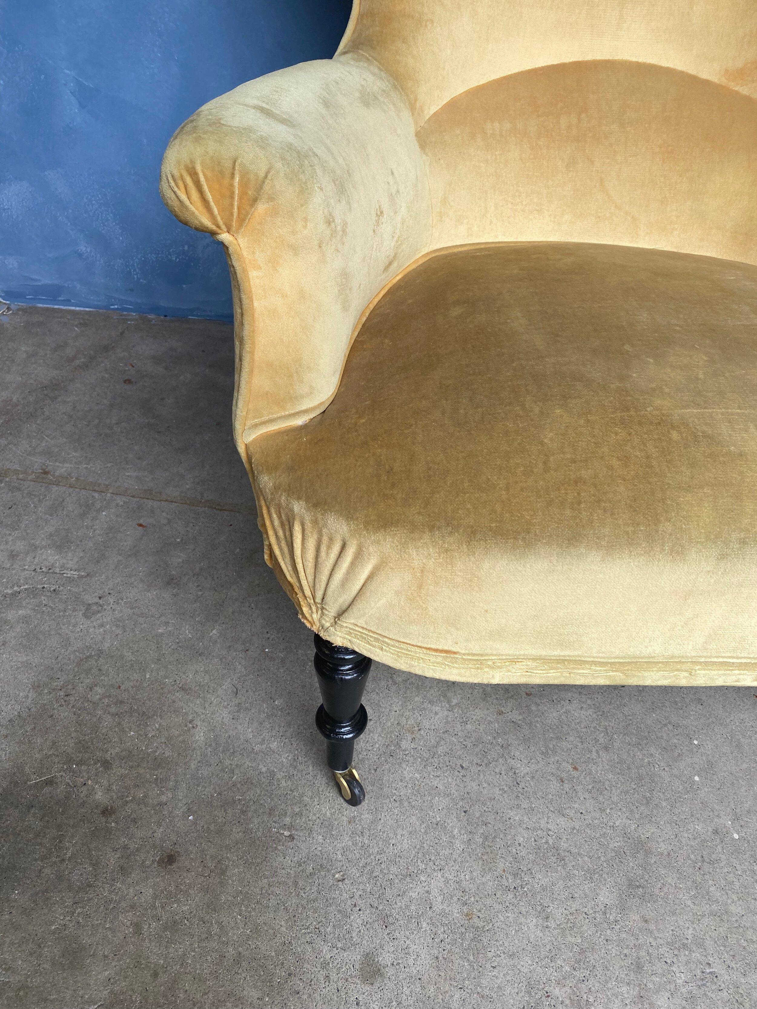 Large French Napoleon III Armchair in Gold Velvet For Sale 6