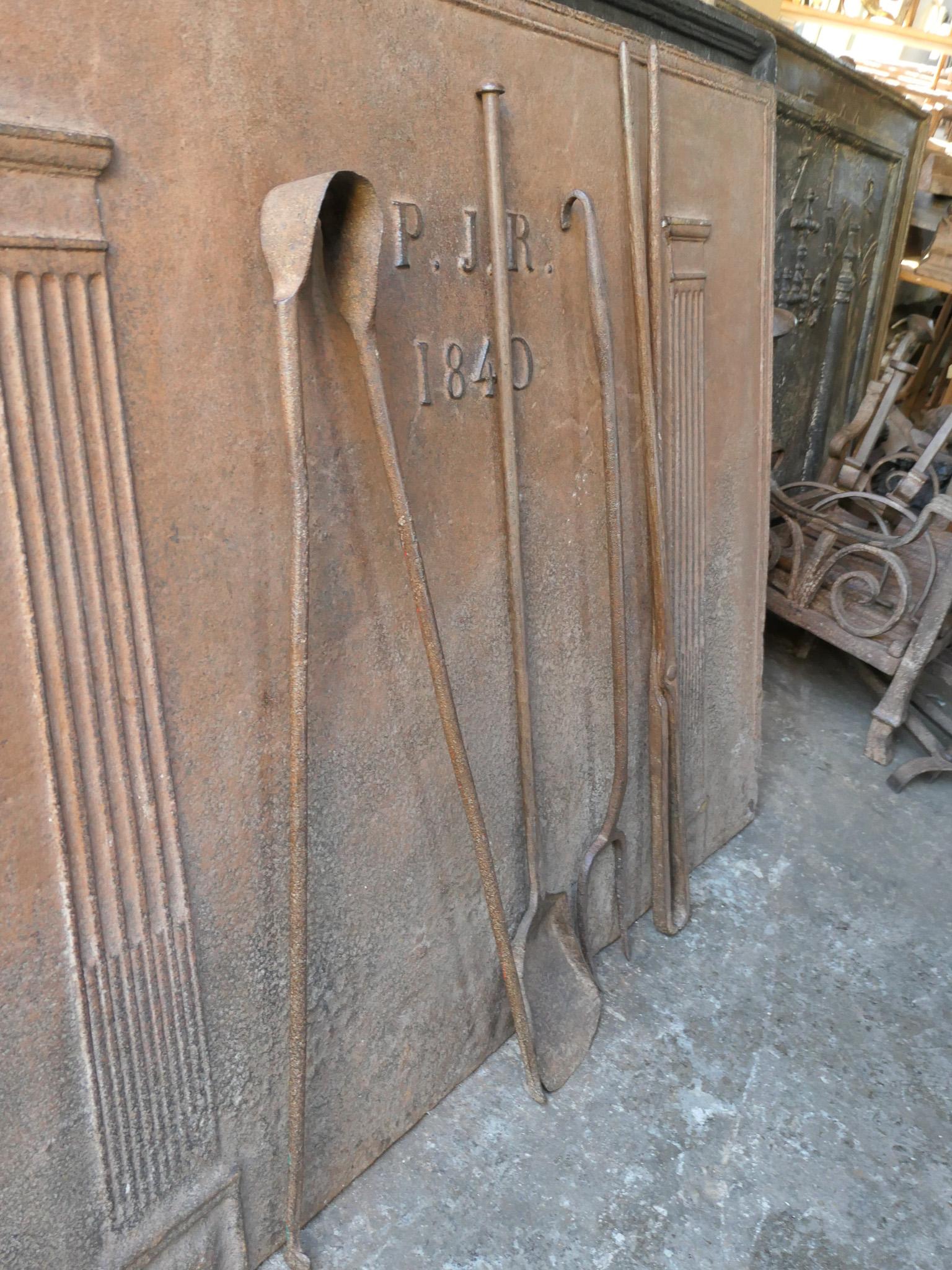 Große französische Kaminwerkzeuge, 17.-18. Jahrhundert im Zustand „Gut“ im Angebot in Amerongen, NL