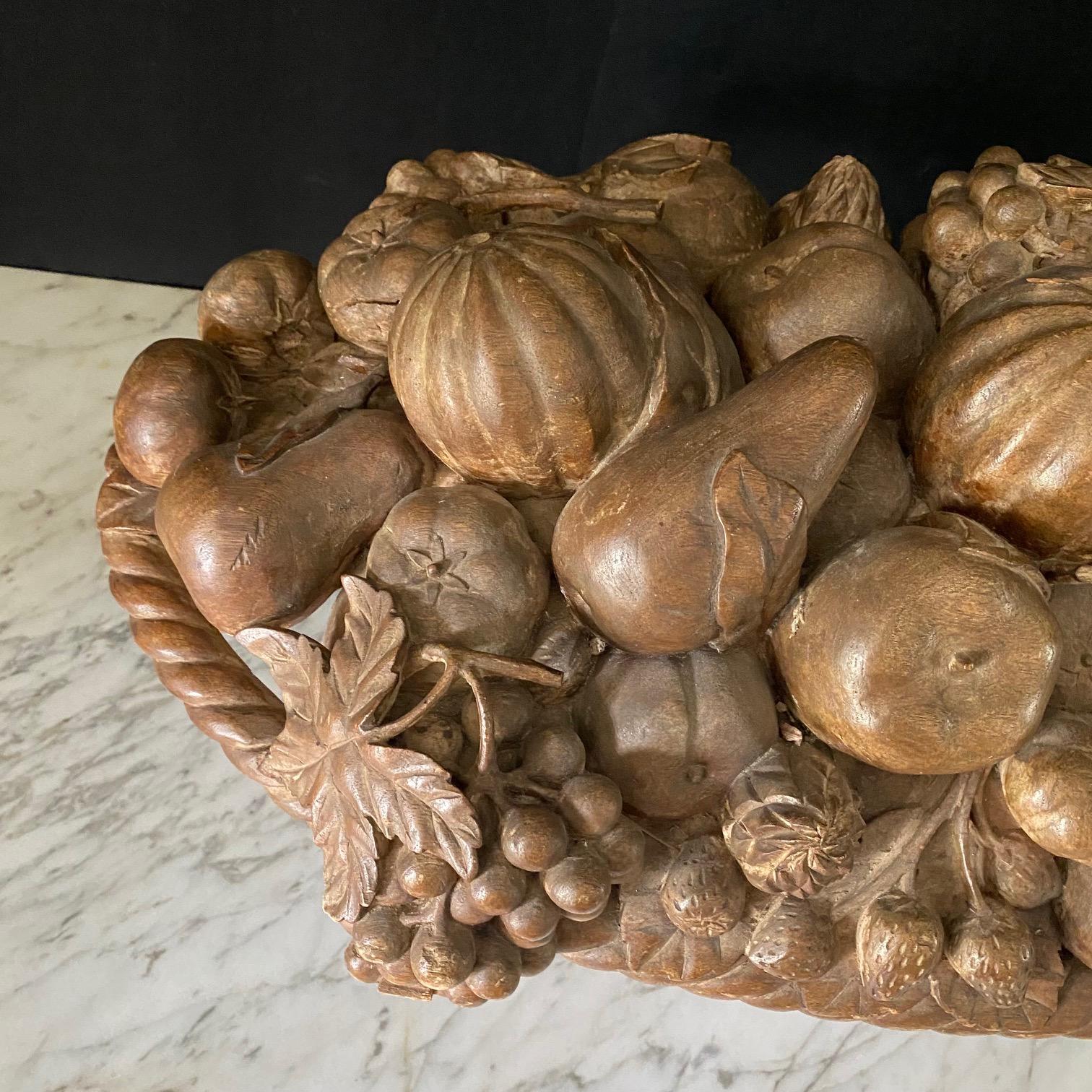 Large French Natural Carved Wood Centerpiece Fruit Cornucopia  For Sale 11