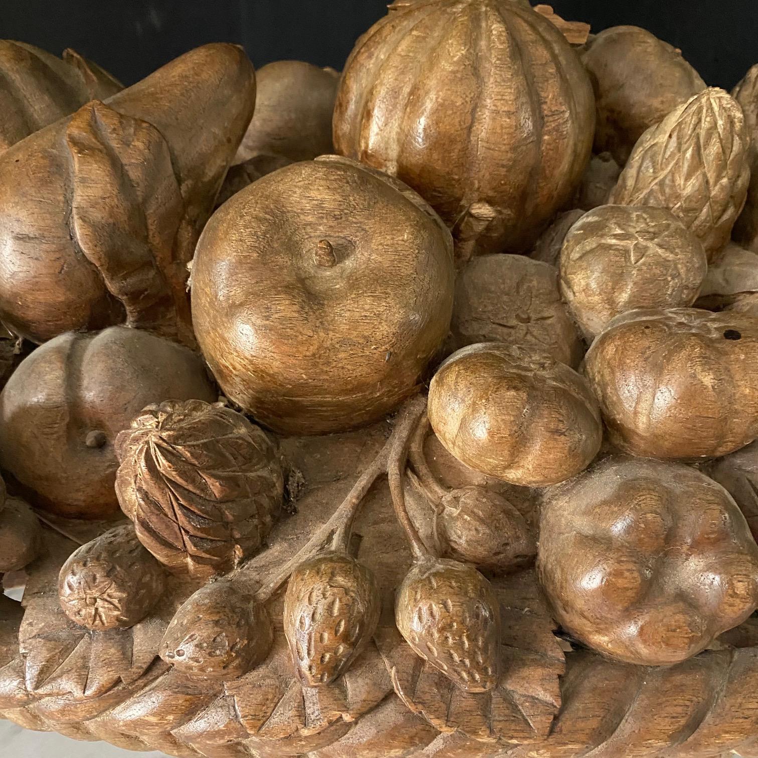 Large French Natural Carved Wood Centerpiece Fruit Cornucopia  For Sale 2