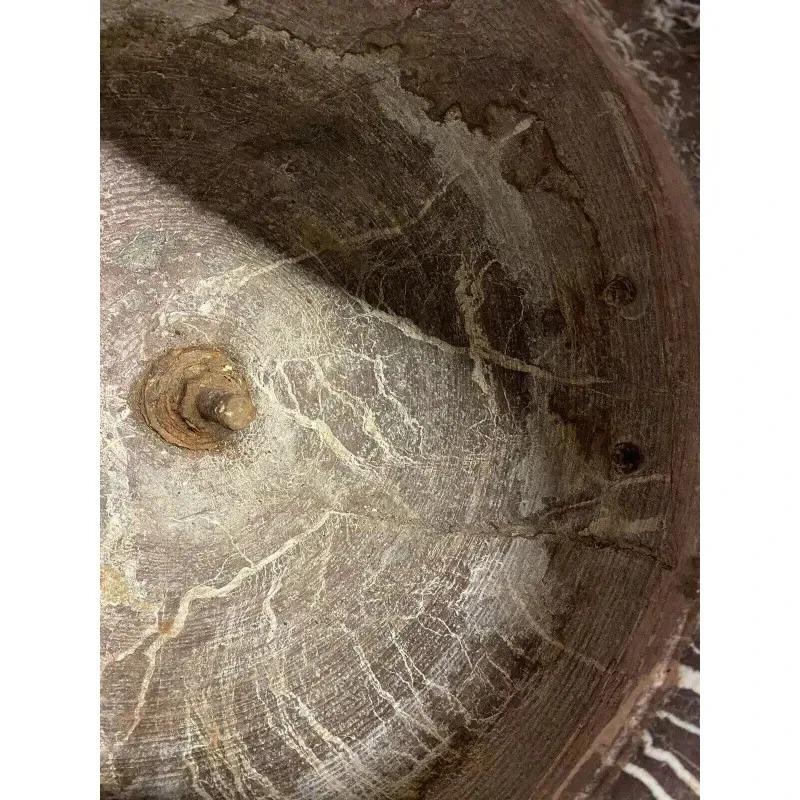Grandi fioriere neoclassiche francesi in marmo rosso e bronzo a testa di ariete - una coppia in vendita 4