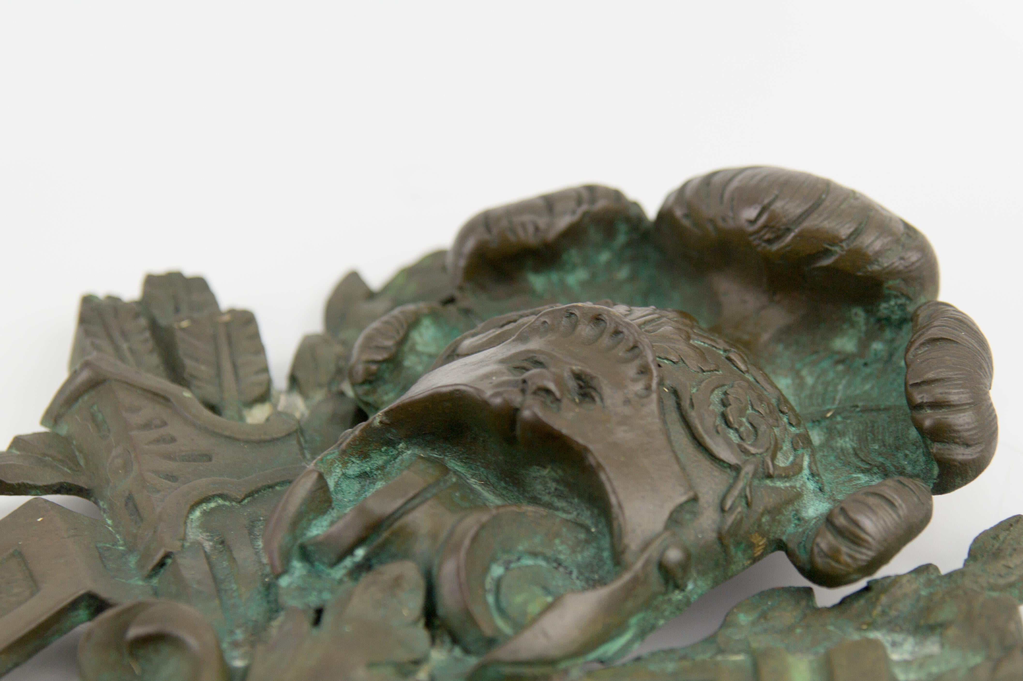 Large French Neoclassical Style Bronze Three-Light Wall Light, Late 19th Century For Sale 16
