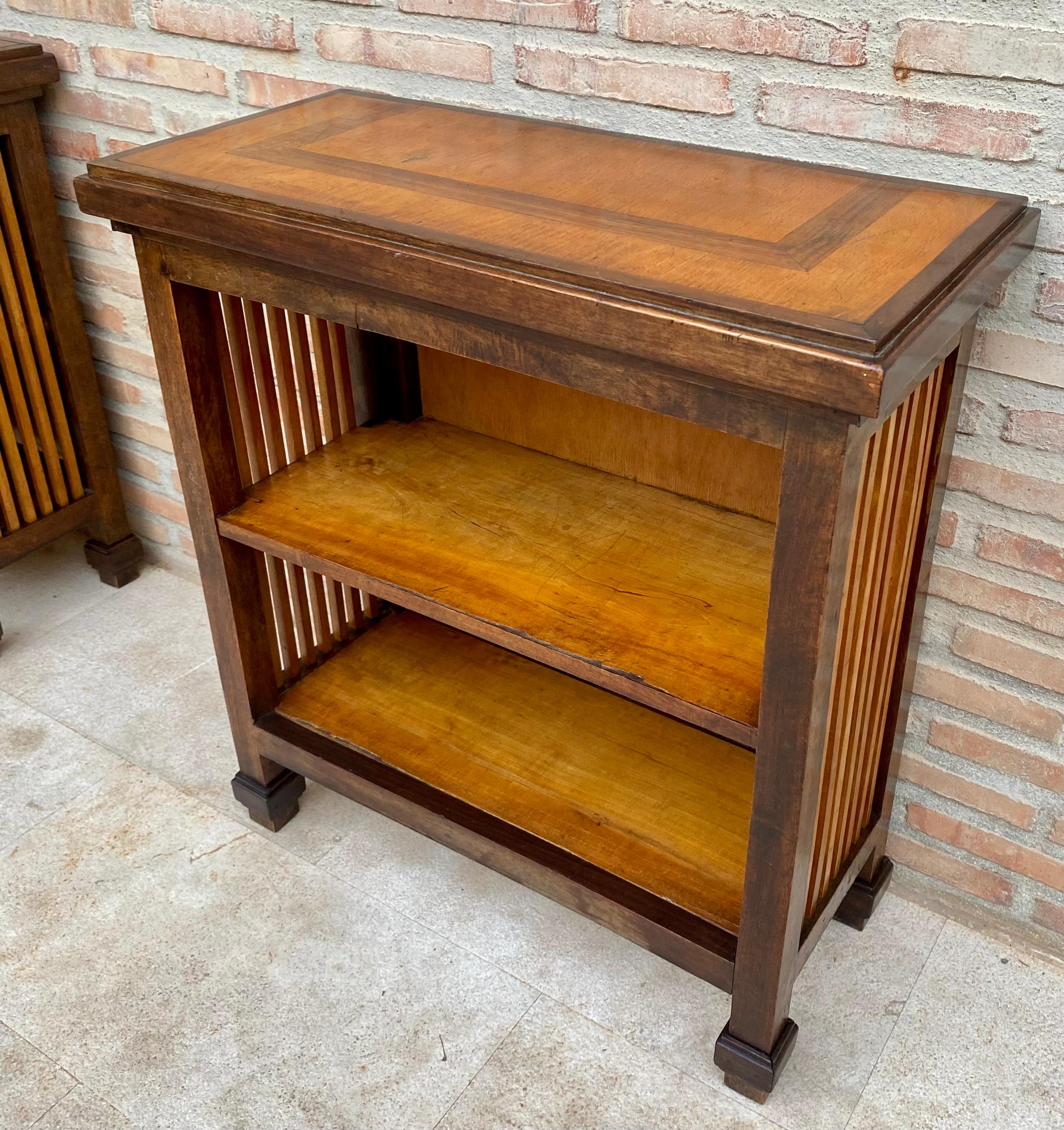 20th Century Large French Nightstands in Walnut, 1940, Set of 2 For Sale