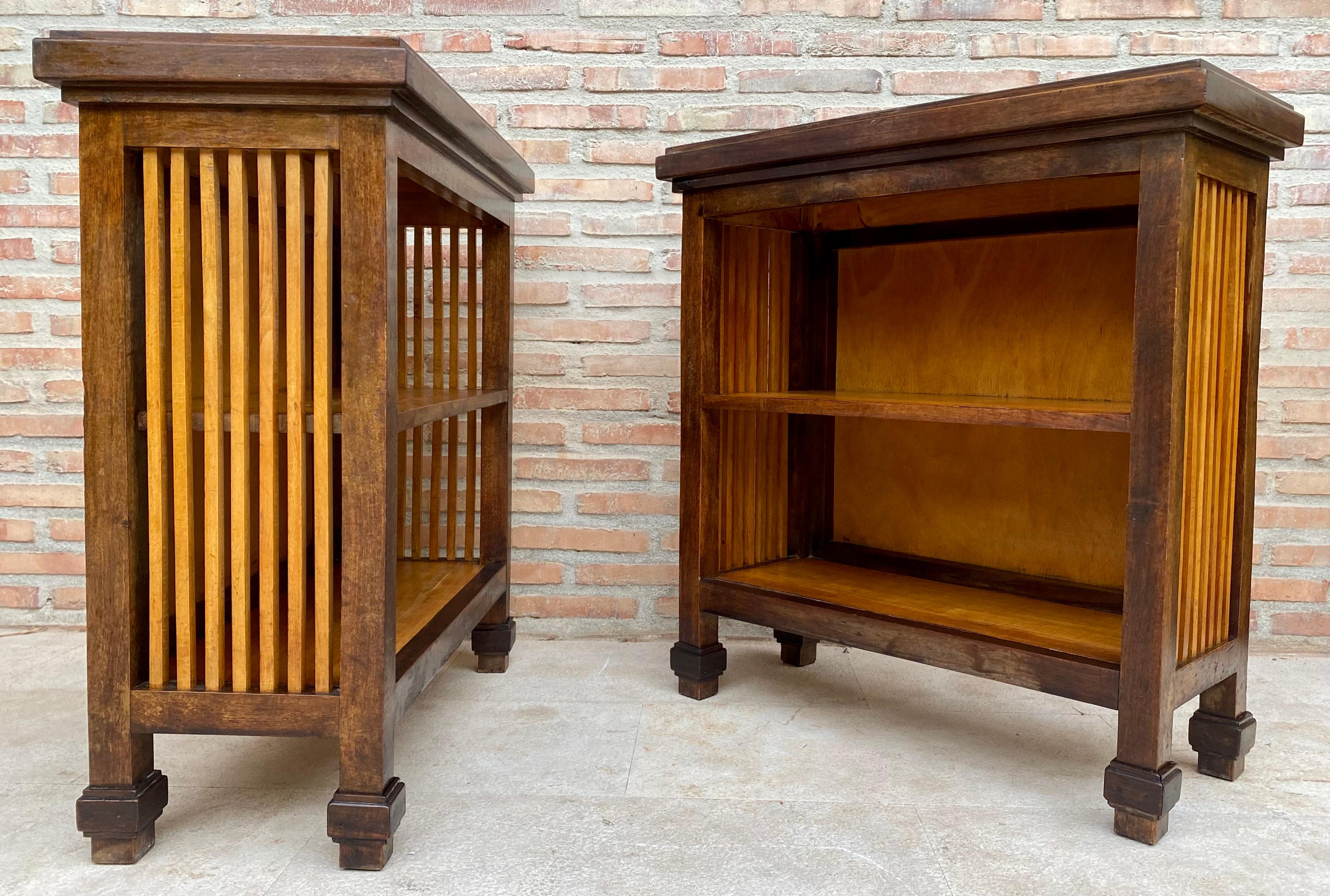 Large French Nightstands in Walnut, 1940, Set of 2 For Sale 1