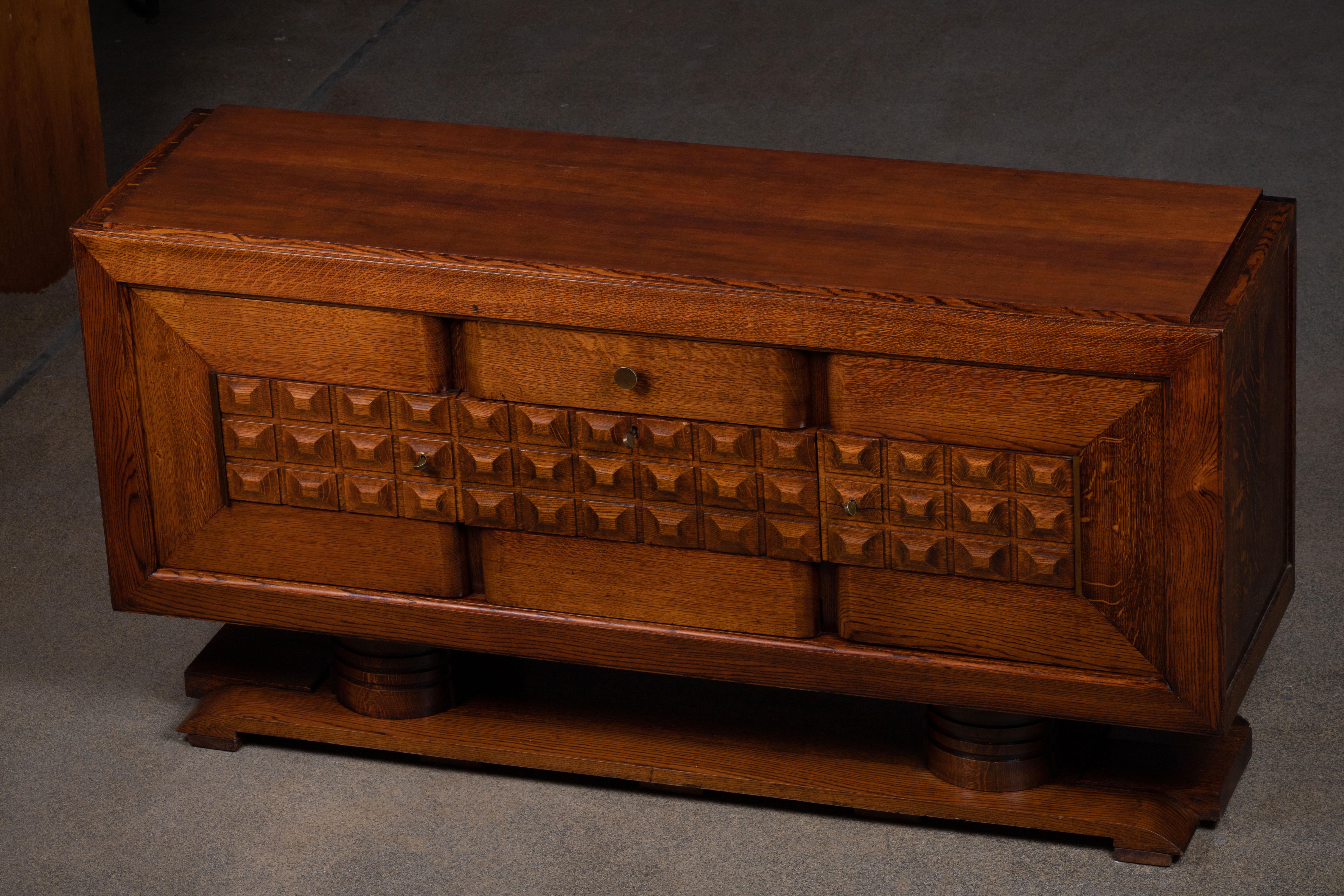 Large French Oak Art Deco Sideboard Att. to Charles Dudouyt, France, C1940s For Sale 3
