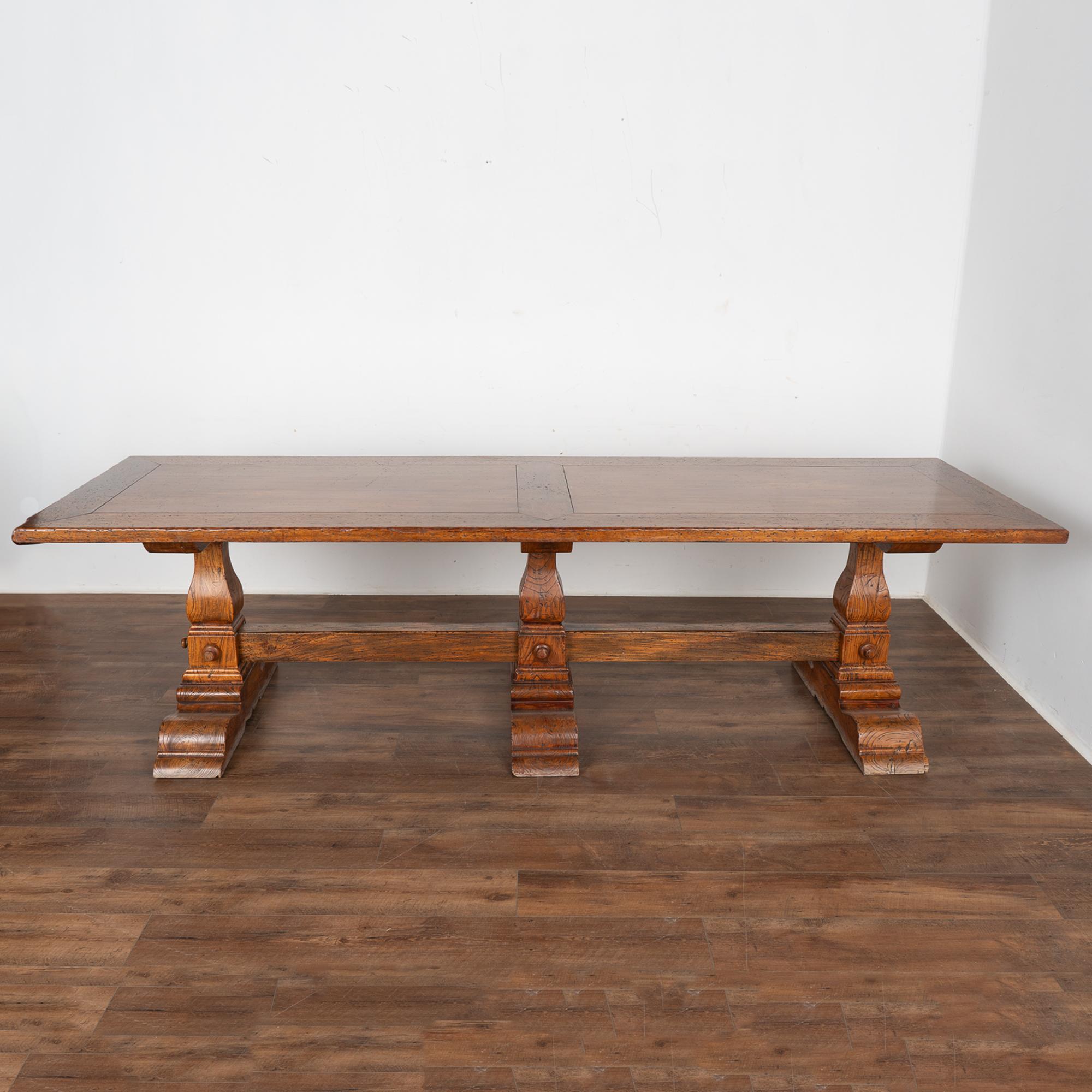 Large French Oak Dining Table circa 1920-40 In Good Condition For Sale In Round Top, TX