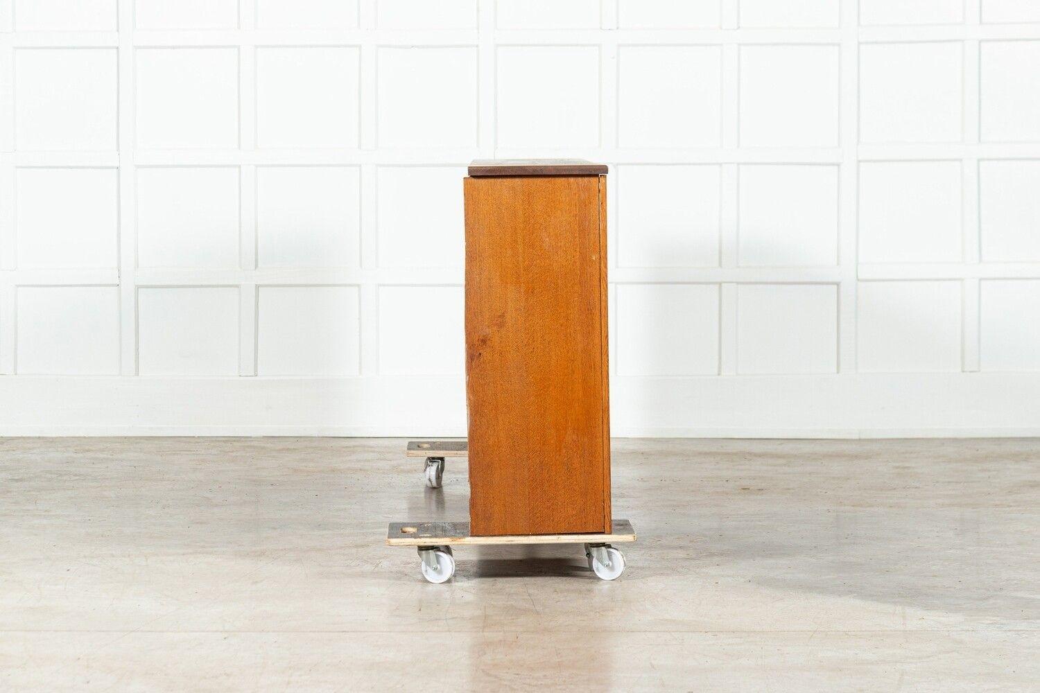 Grande cassettiera/armadio/console di merceria in Oak francese in vendita 3