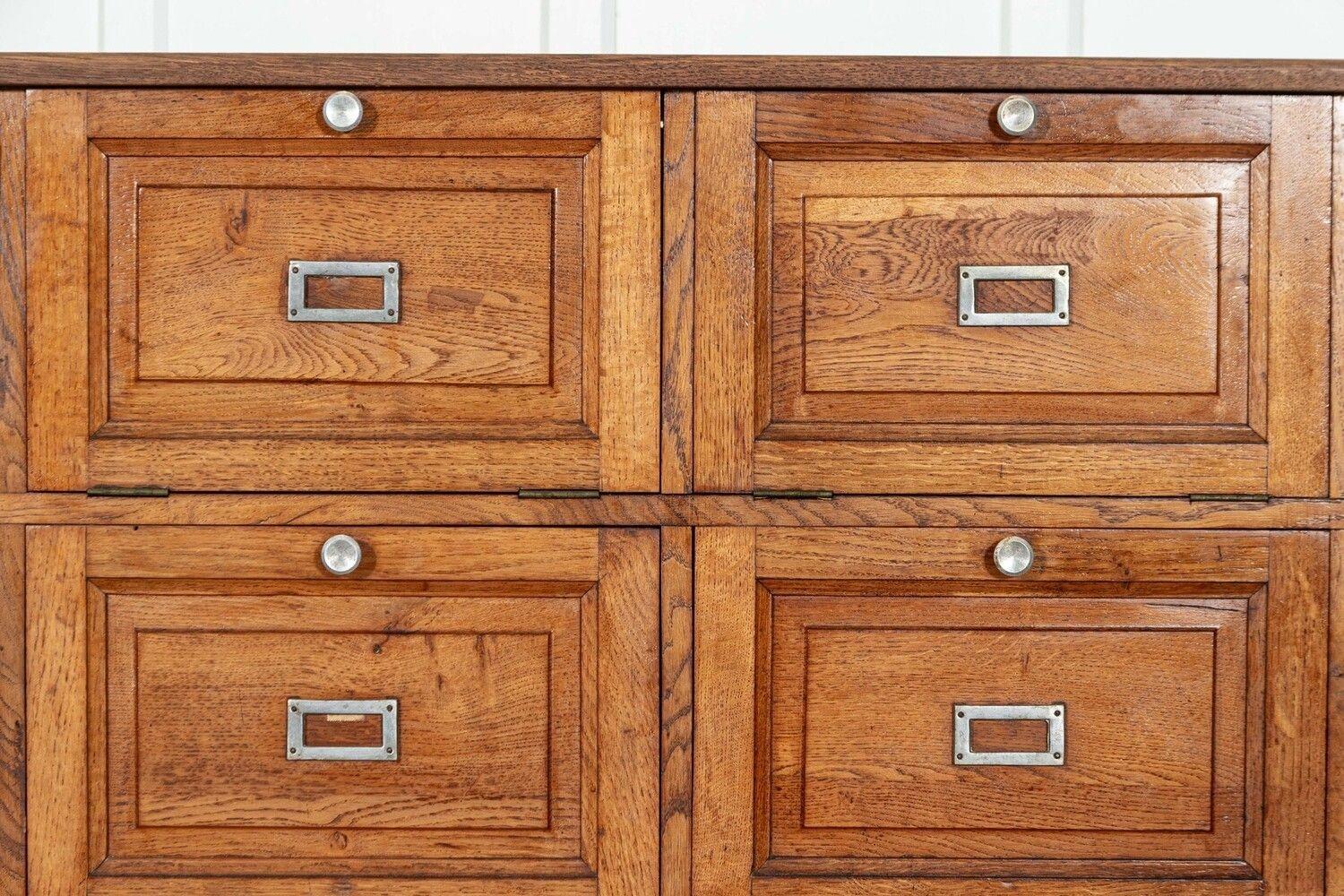 Grands tiroirs / Cabinet / Console Haberdashery en chêne français en vente 3