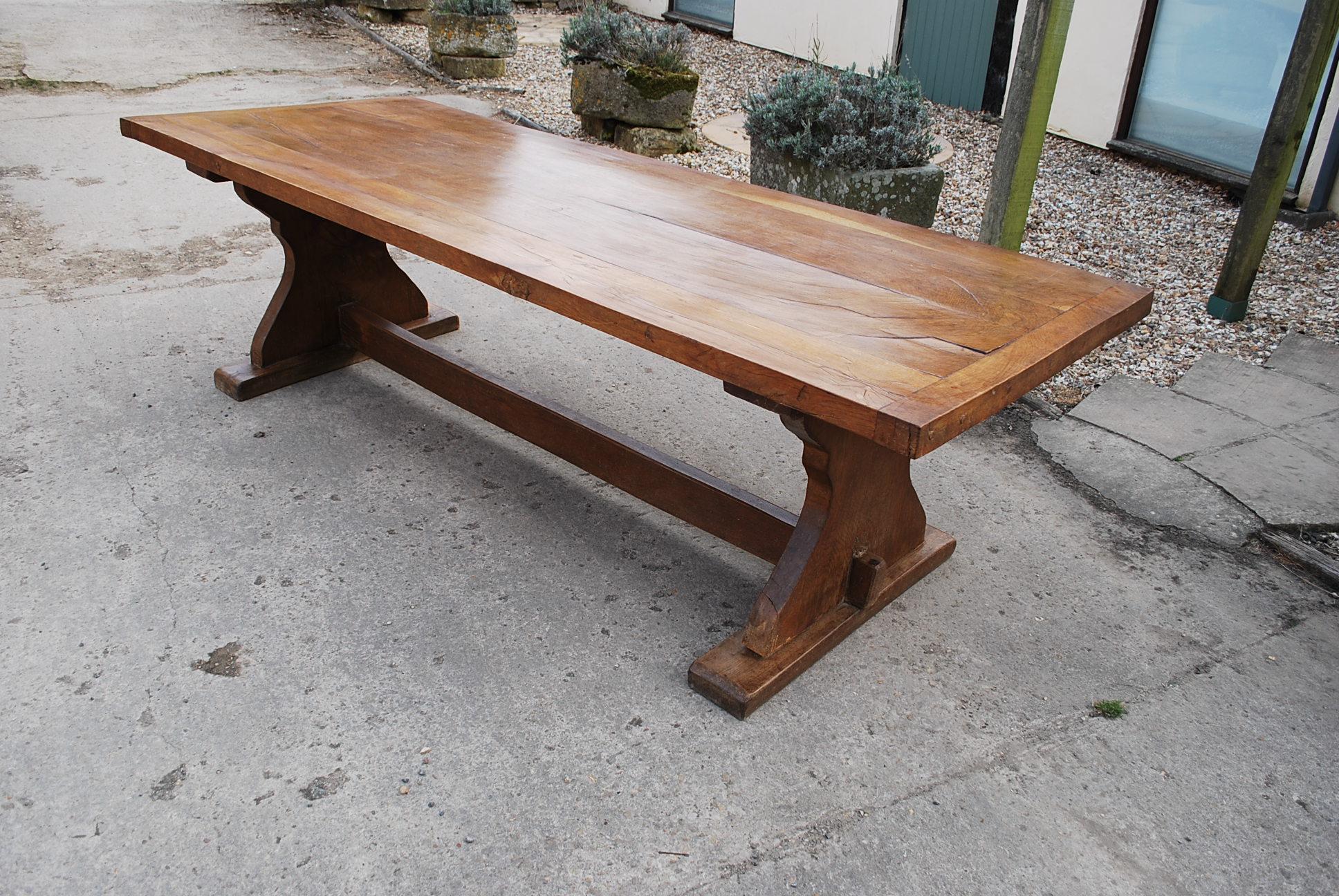 oak farmhouse kitchen tables