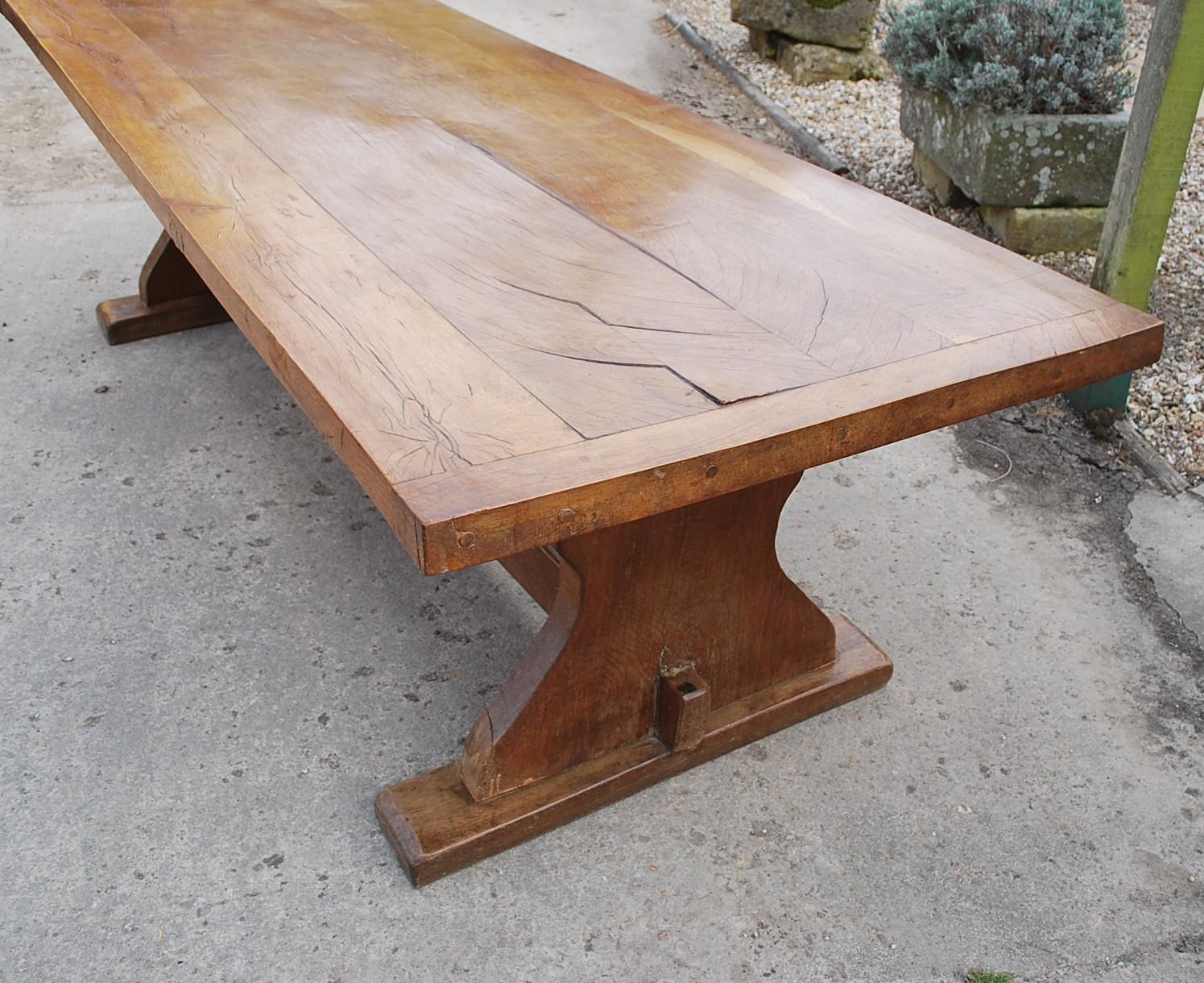 Large French Oak Kitchen Dining Farmhouse Table In Good Condition For Sale In Winchcombe, Gloucesteshire