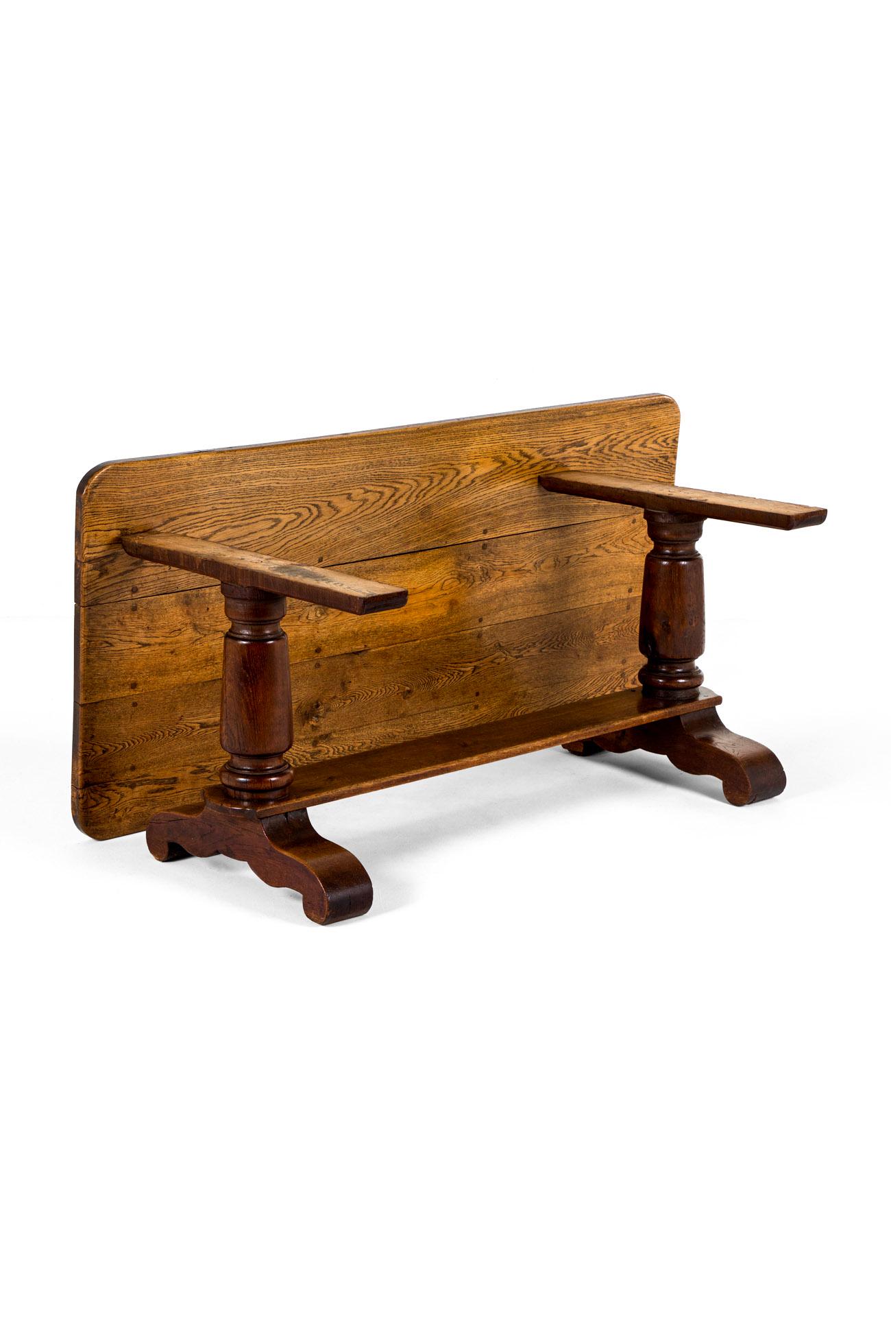 XIXe siècle Grande table de réfectoire en Oak Oak français en vente