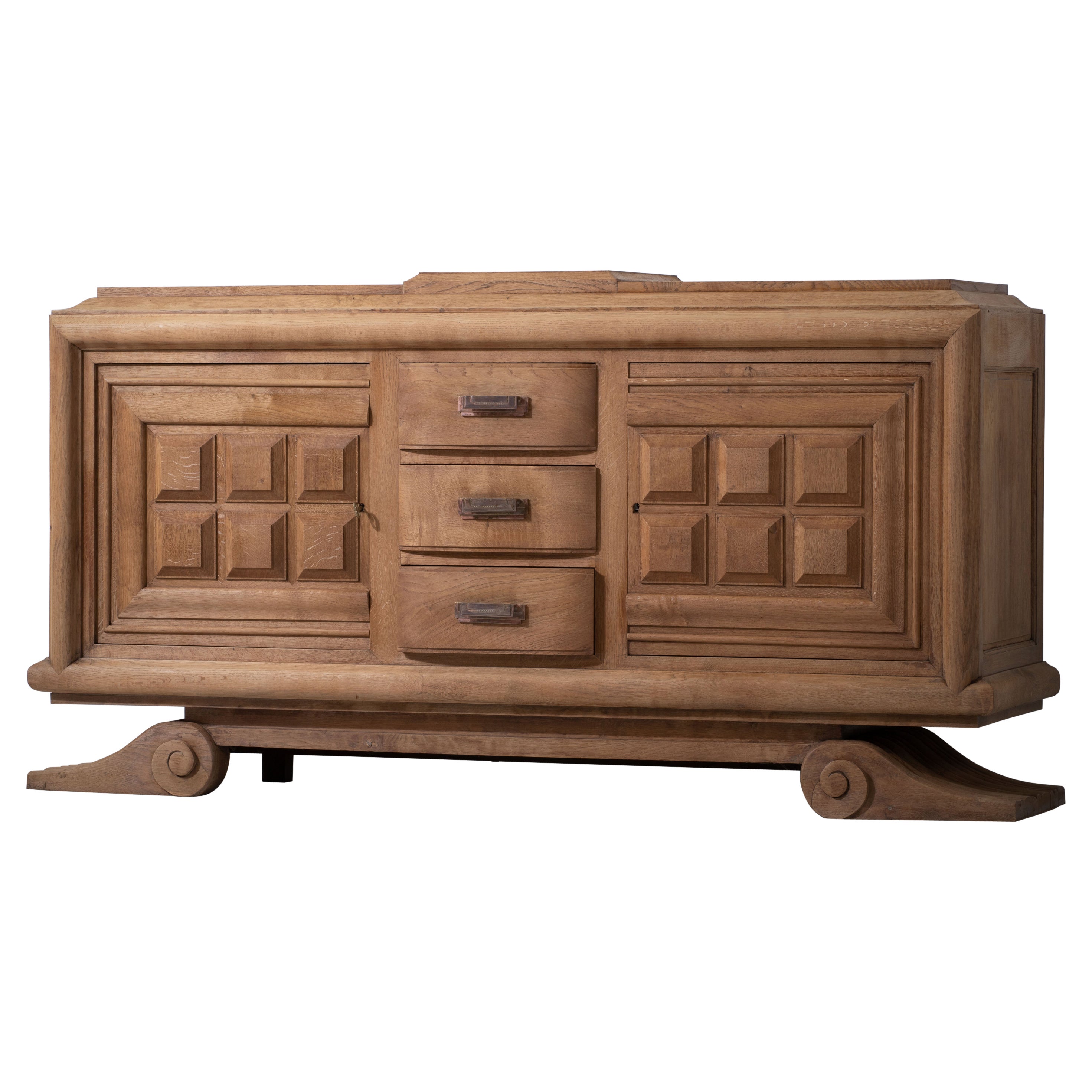 Großes Sideboard aus französischer Eiche, Charles Dudouyt im Angebot