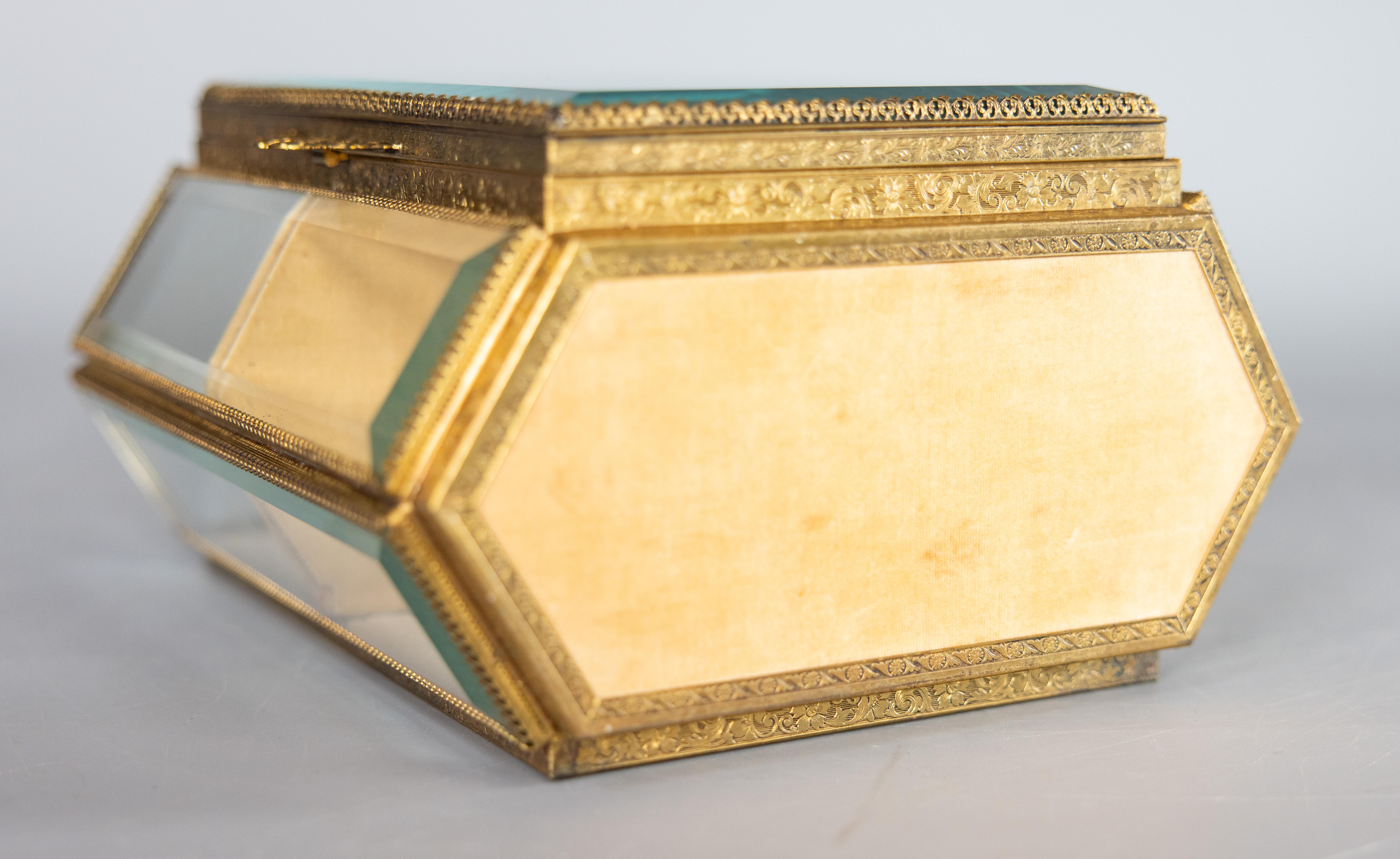 Large French Ormolu & Glass Hanging Wall Jewelry Casket Box, circa 1900 For Sale 2