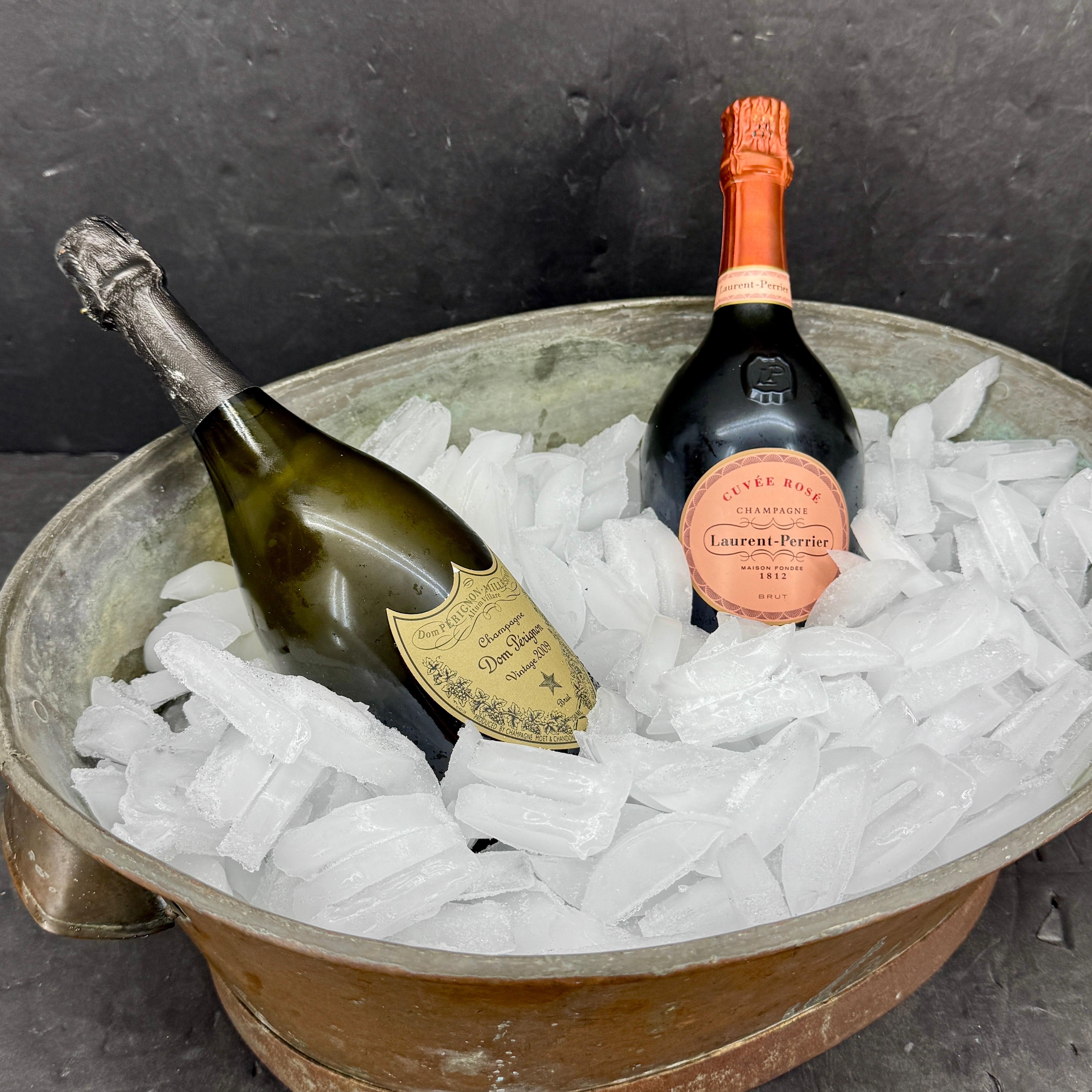 XX secolo Grande secchiello ovale francese in rame per vino e champagne con maniglie in vendita