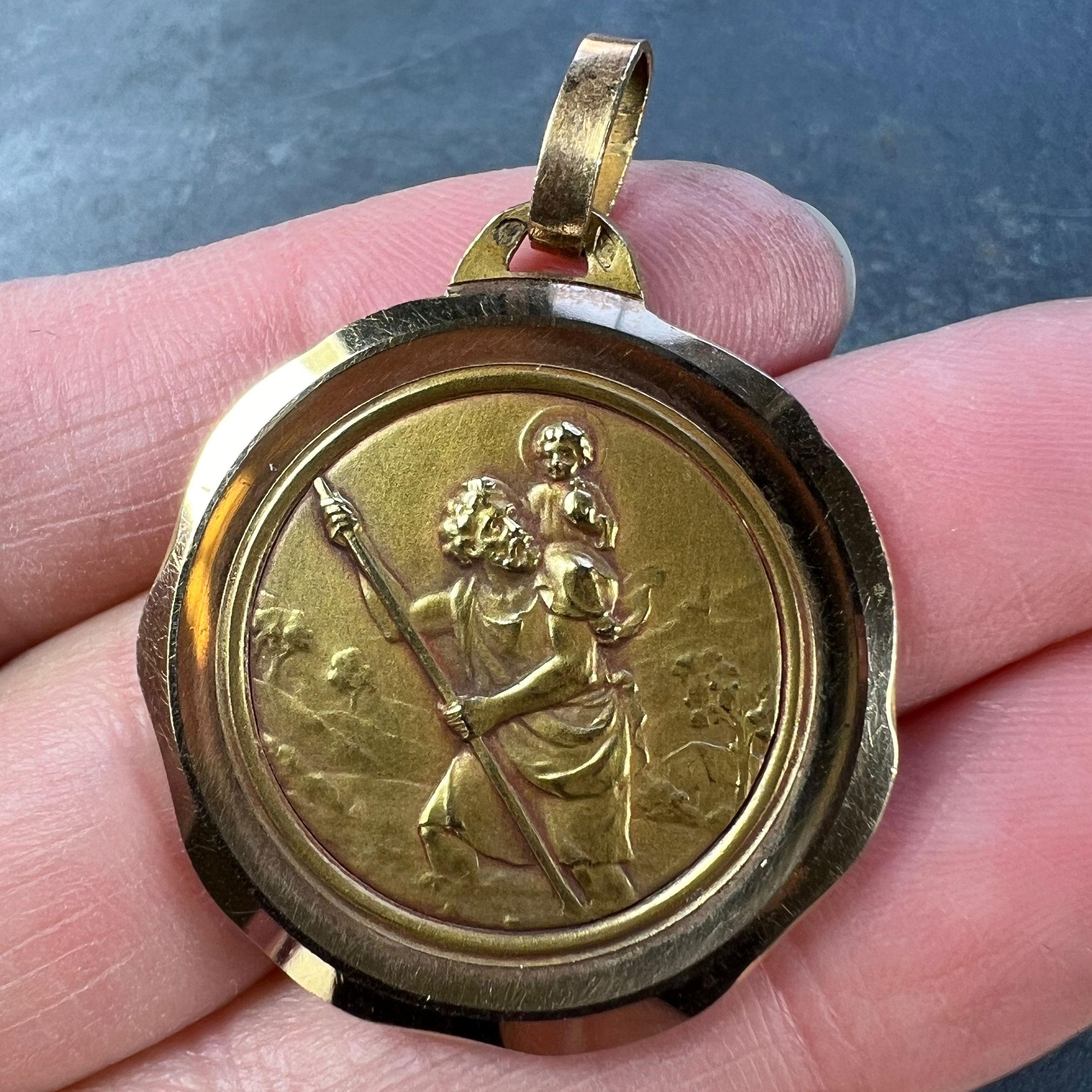 Large French Perriat Saint Christopher 18K Yellow Gold Pendant Medal For Sale 1