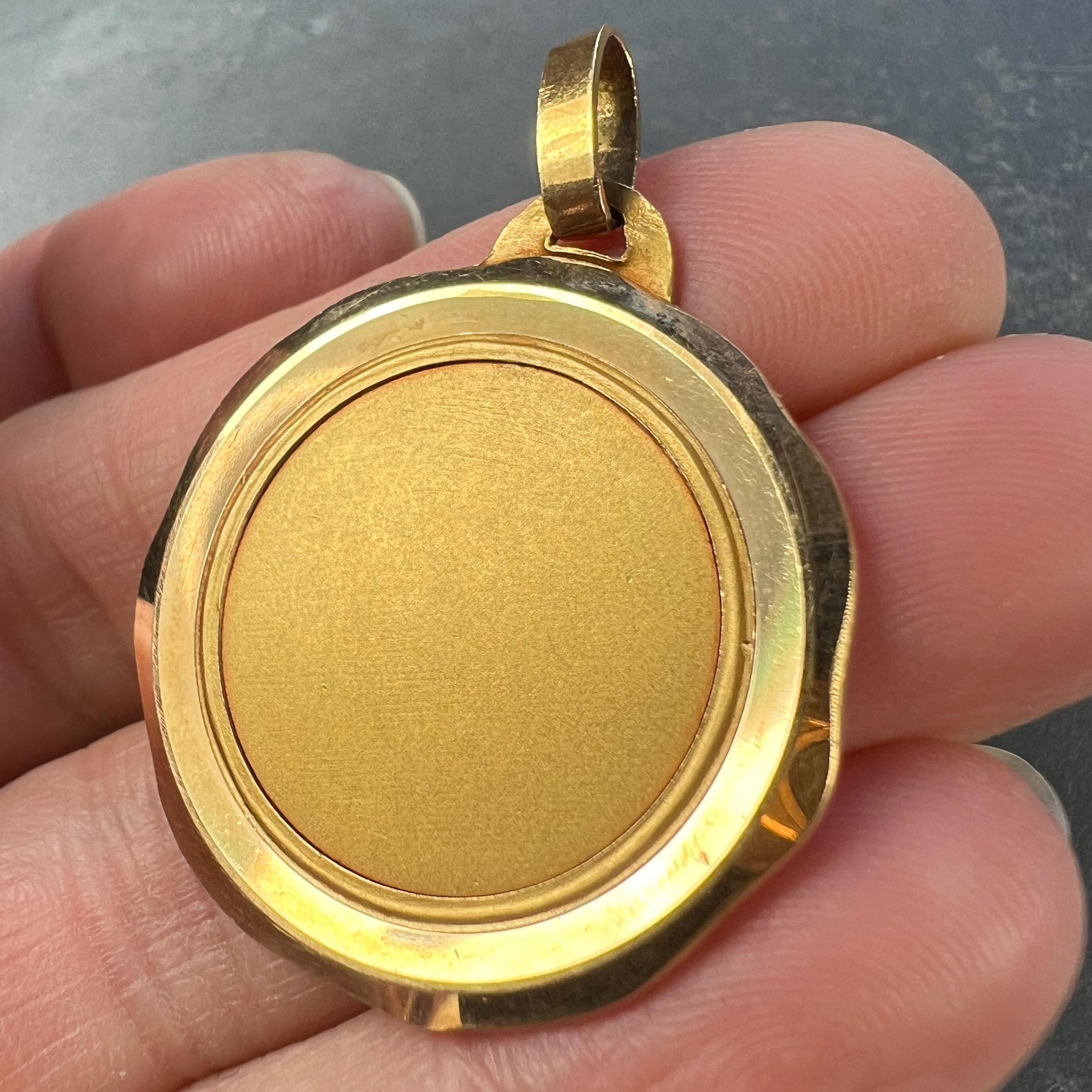 Large French Perriat Saint Christopher 18K Yellow Gold Pendant Medal For Sale 5