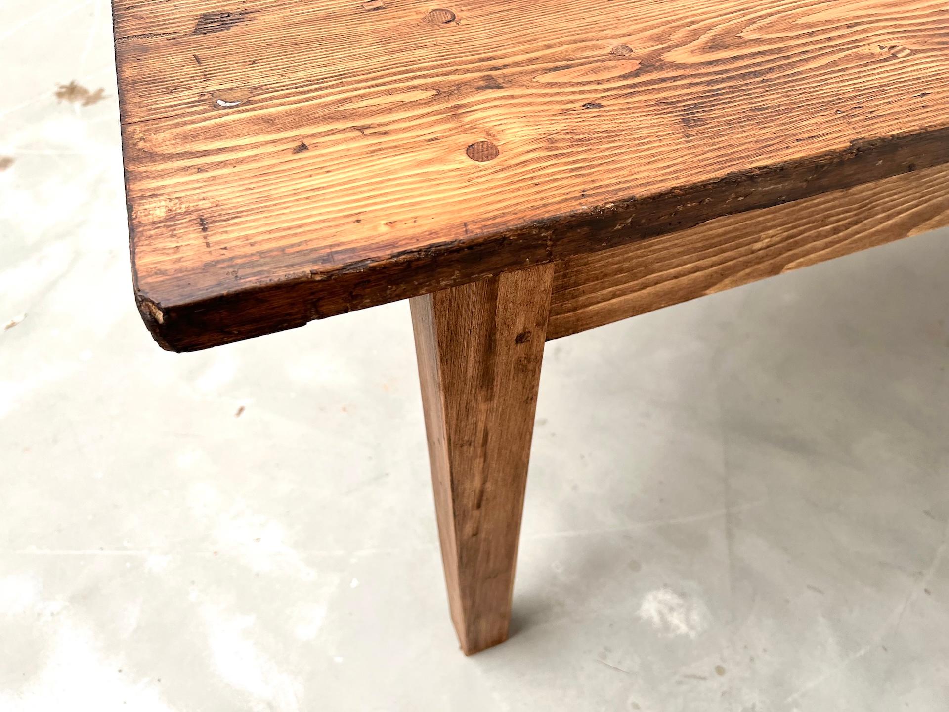 Large french pine farmhouse table – 1970s For Sale 7