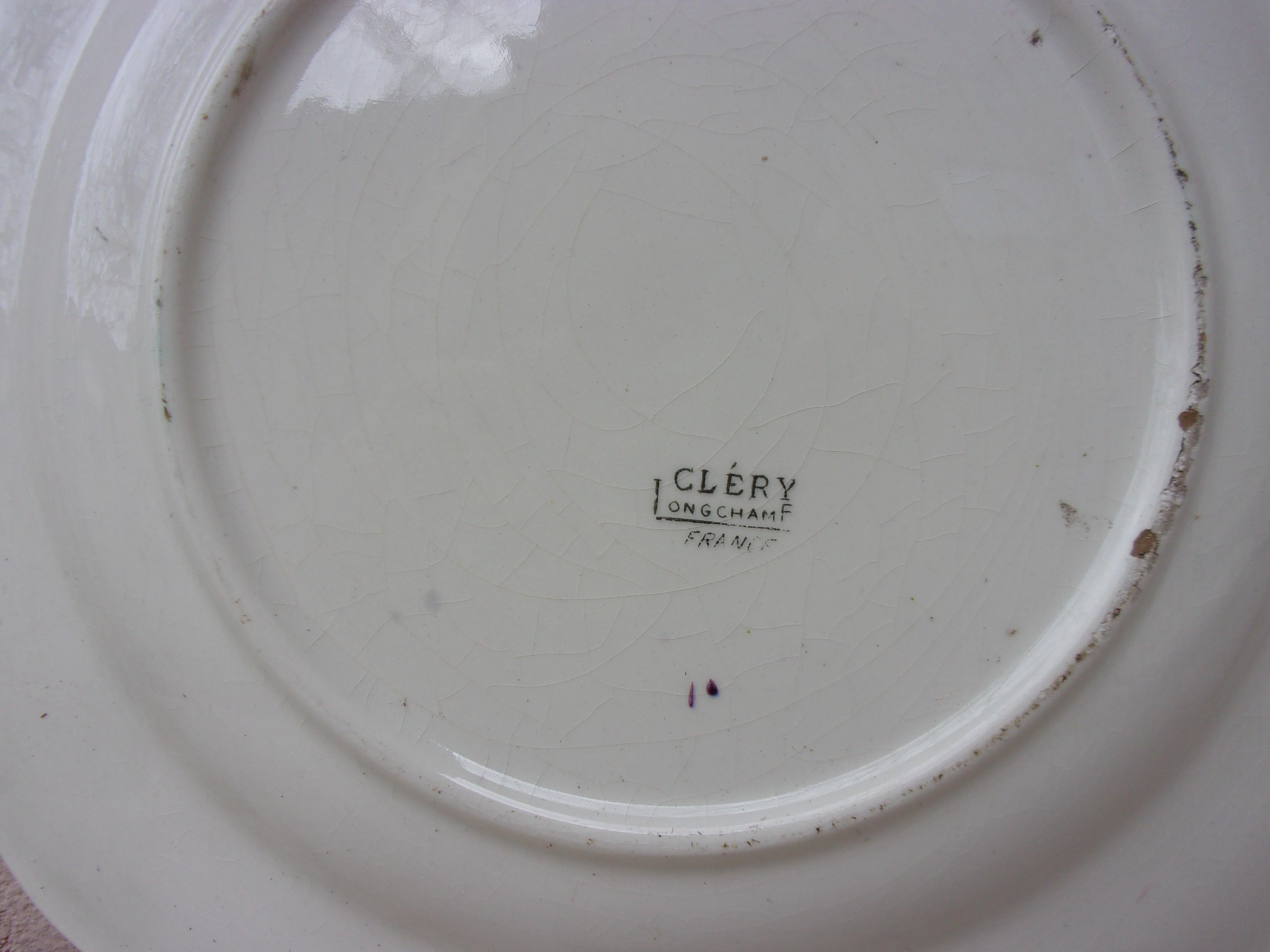 Large French Plate with Bird Longchamp Model Clery circa 1930 In Good Condition In Austin, TX