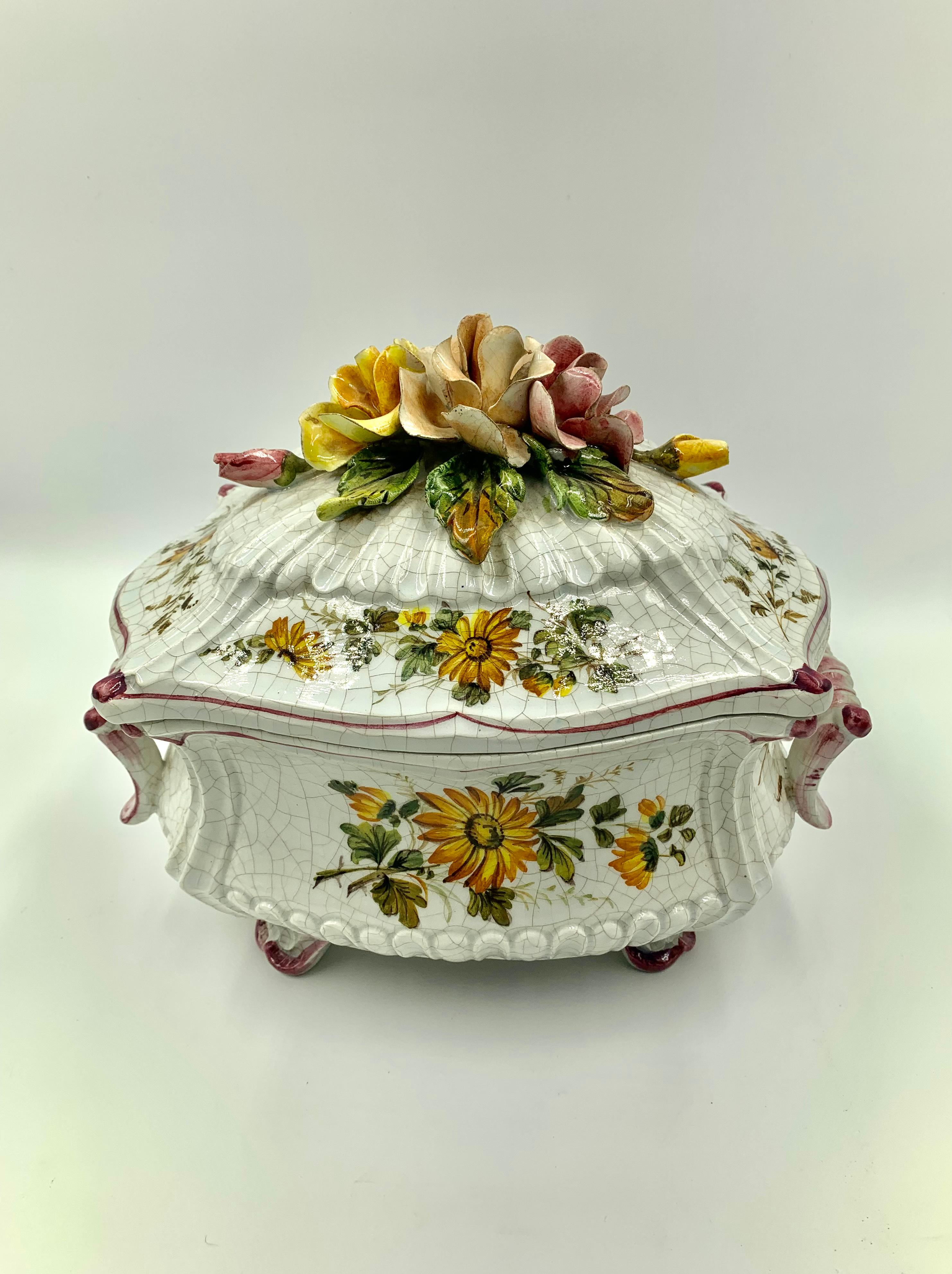 Large French Provincial Faience Hand Painted Flower, Butterfly, Dragonfly Box For Sale 7