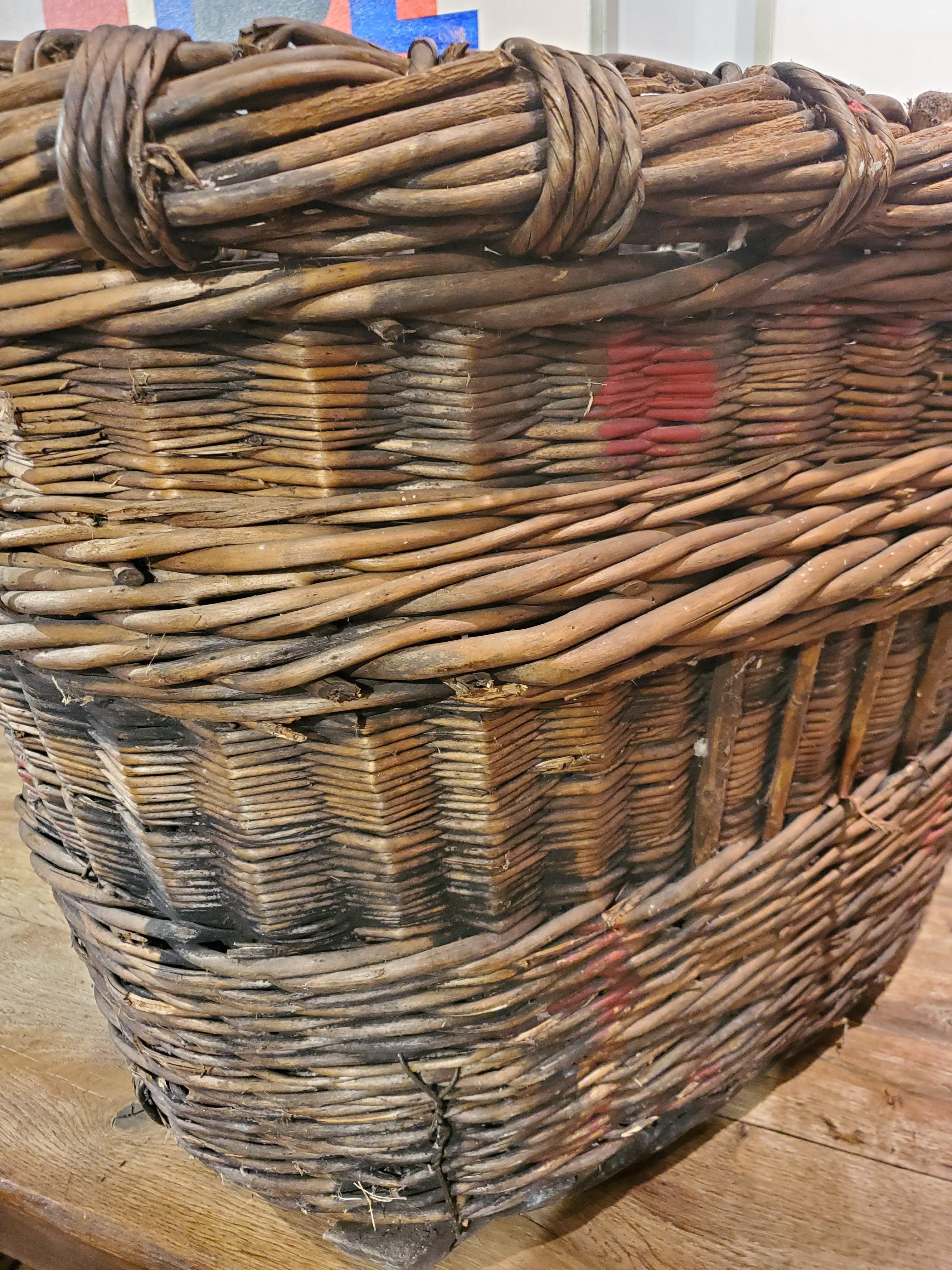 Large French Provincial Grape Harvesting Woven Basket 1