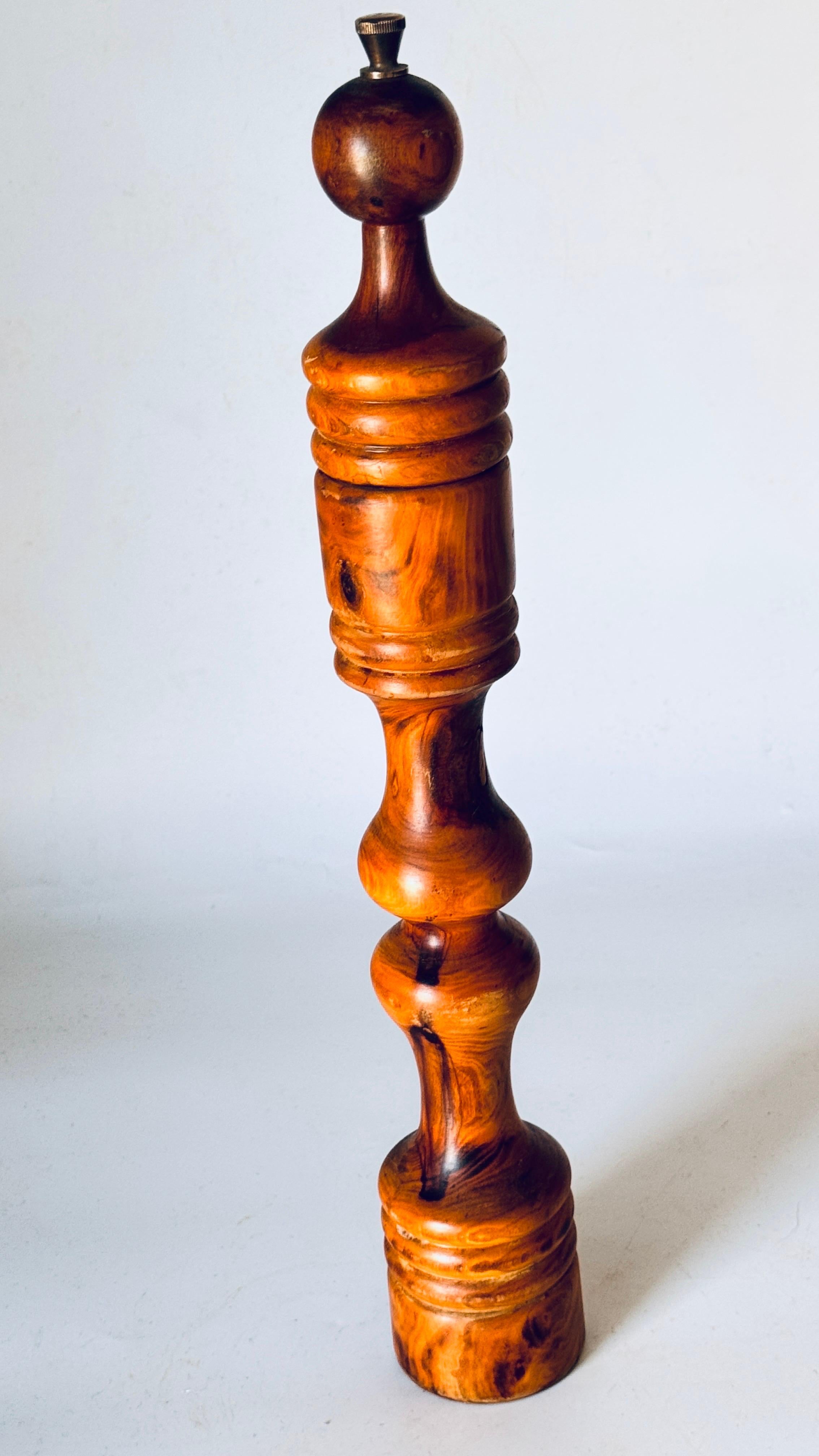 Large French Provincial Olive Wood Pepper Mill, 1960s, Hand-Carved For Sale 2