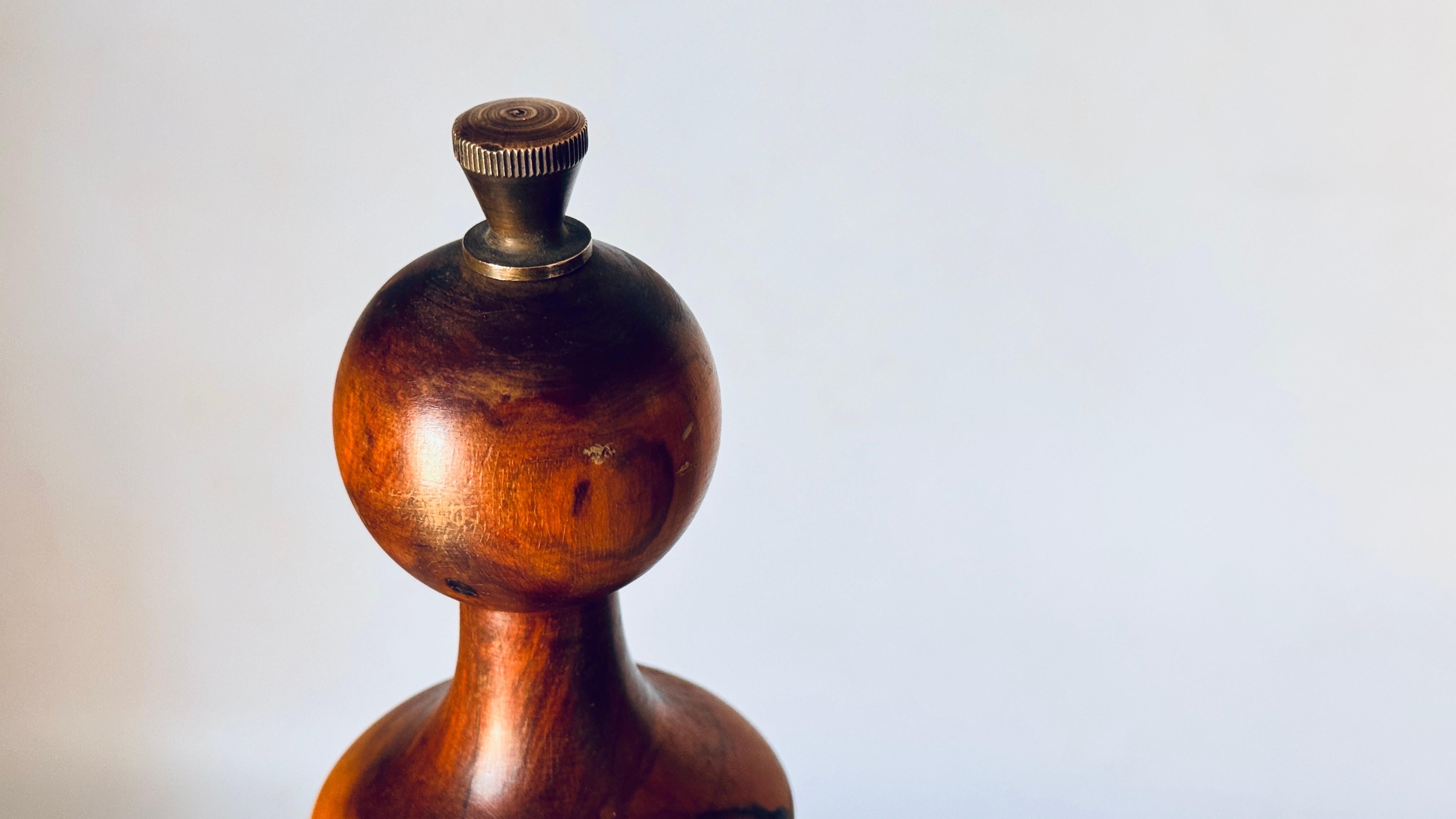 Large French Provincial Olive Wood Pepper Mill, 1960s, Hand-Carved For Sale 3