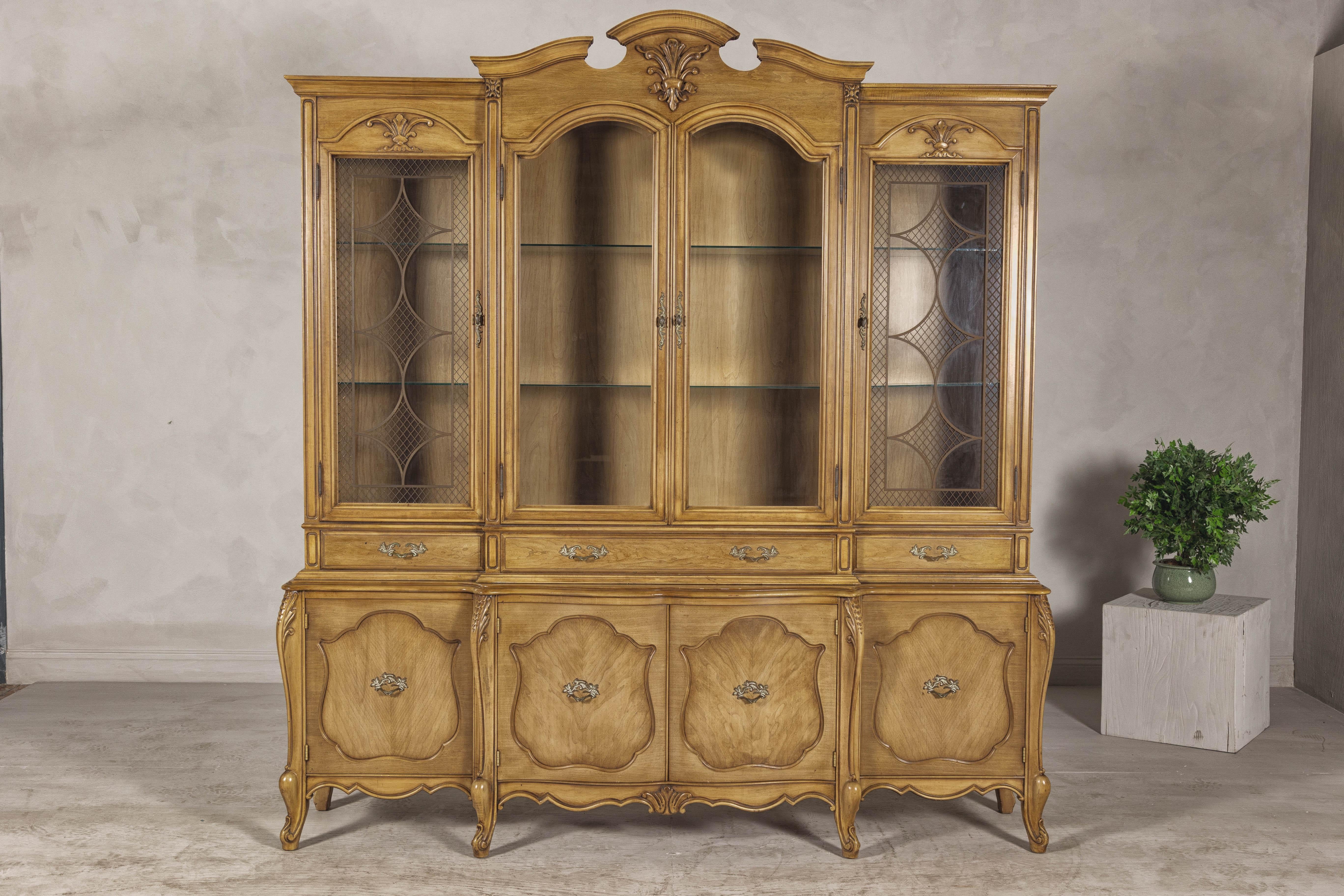 American Large French Provincial Style China Cabinet in Hardwood Finish, USA Wired For Sale