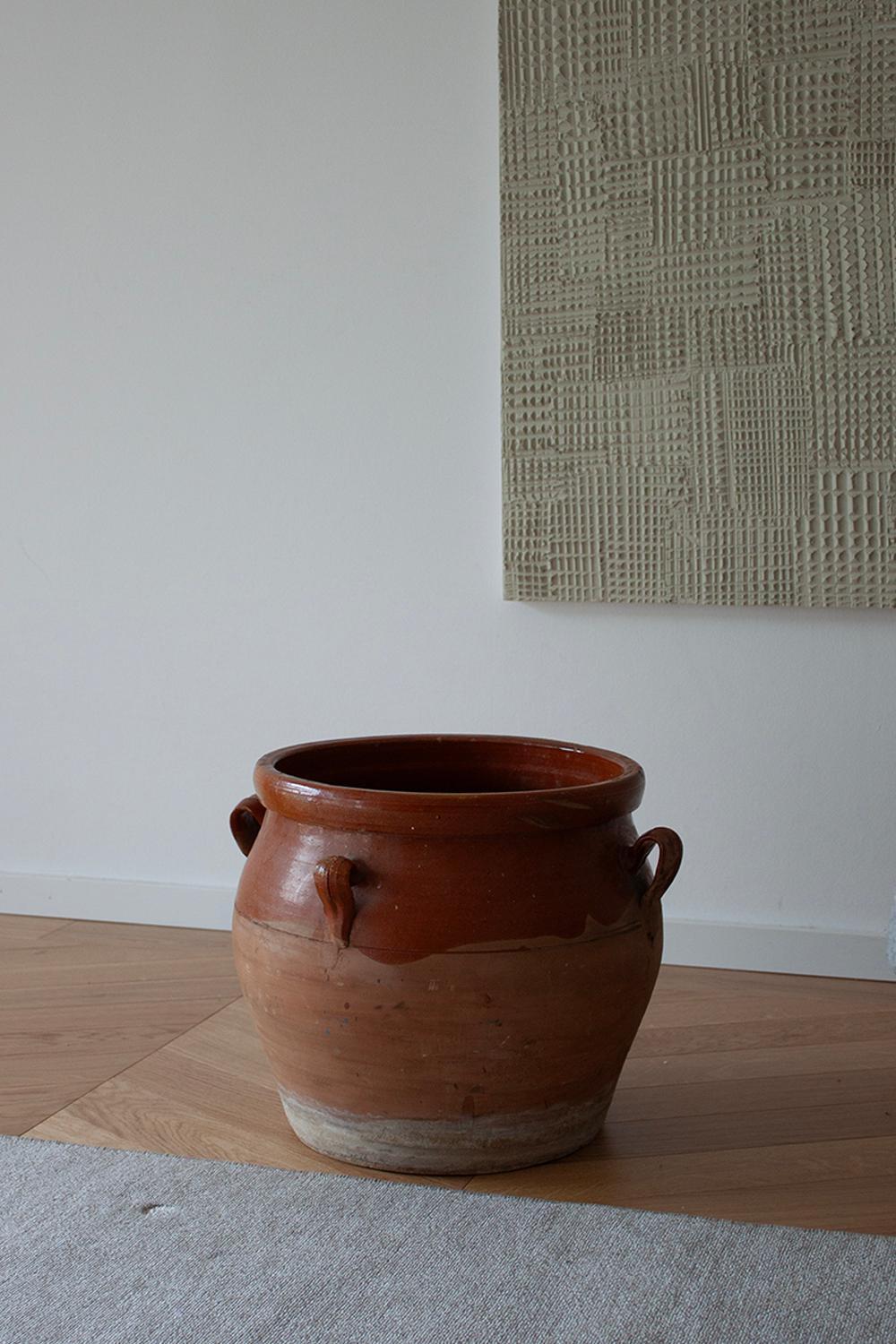 Francese Grande vaso da terra in terracotta smaltata della provincia francese con 4 manici in vendita