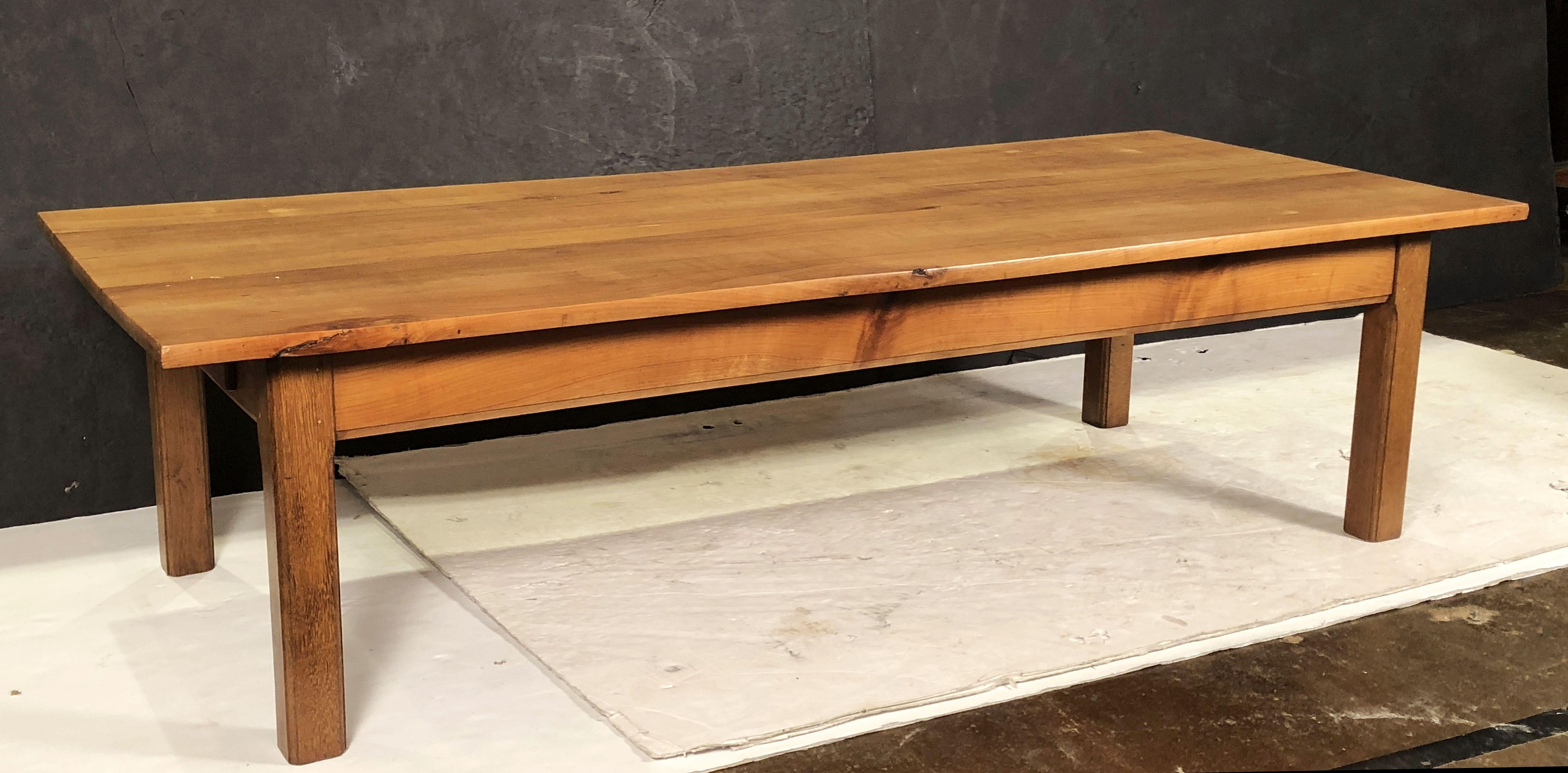 Large French Rectangular Low Table of Cherry In Good Condition In Austin, TX