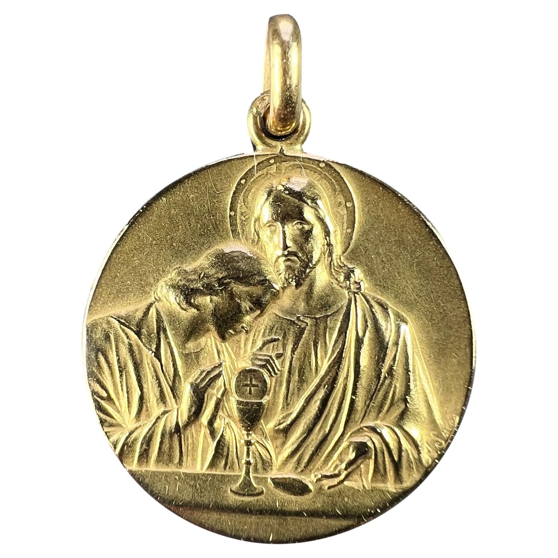 Large French Religious Jesus Christ Holy Communion 18K Yellow Gold Medal Pendant For Sale