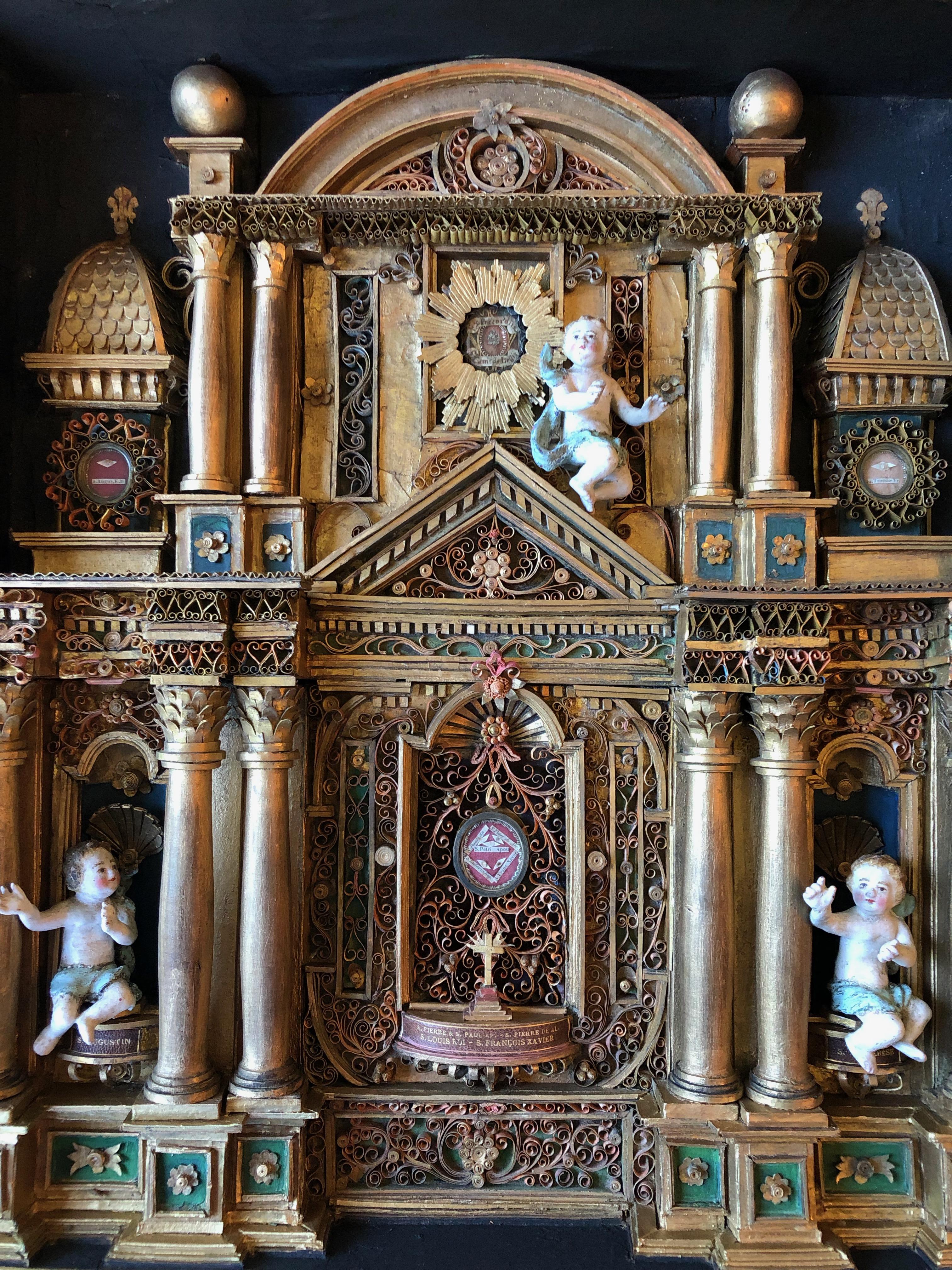19th Century Large French Reliquary with Relics of Saints and Paperolles, 1800s For Sale