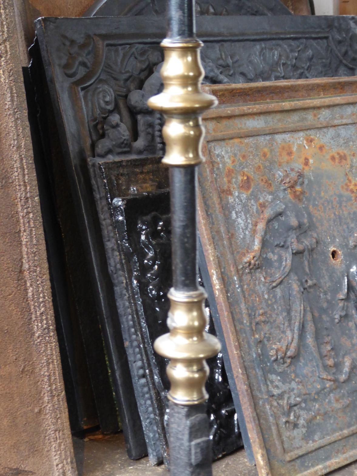 Großer Kaminrost oder Feuerkorb aus der French Renaissance, 16. bis 17. im Angebot 6