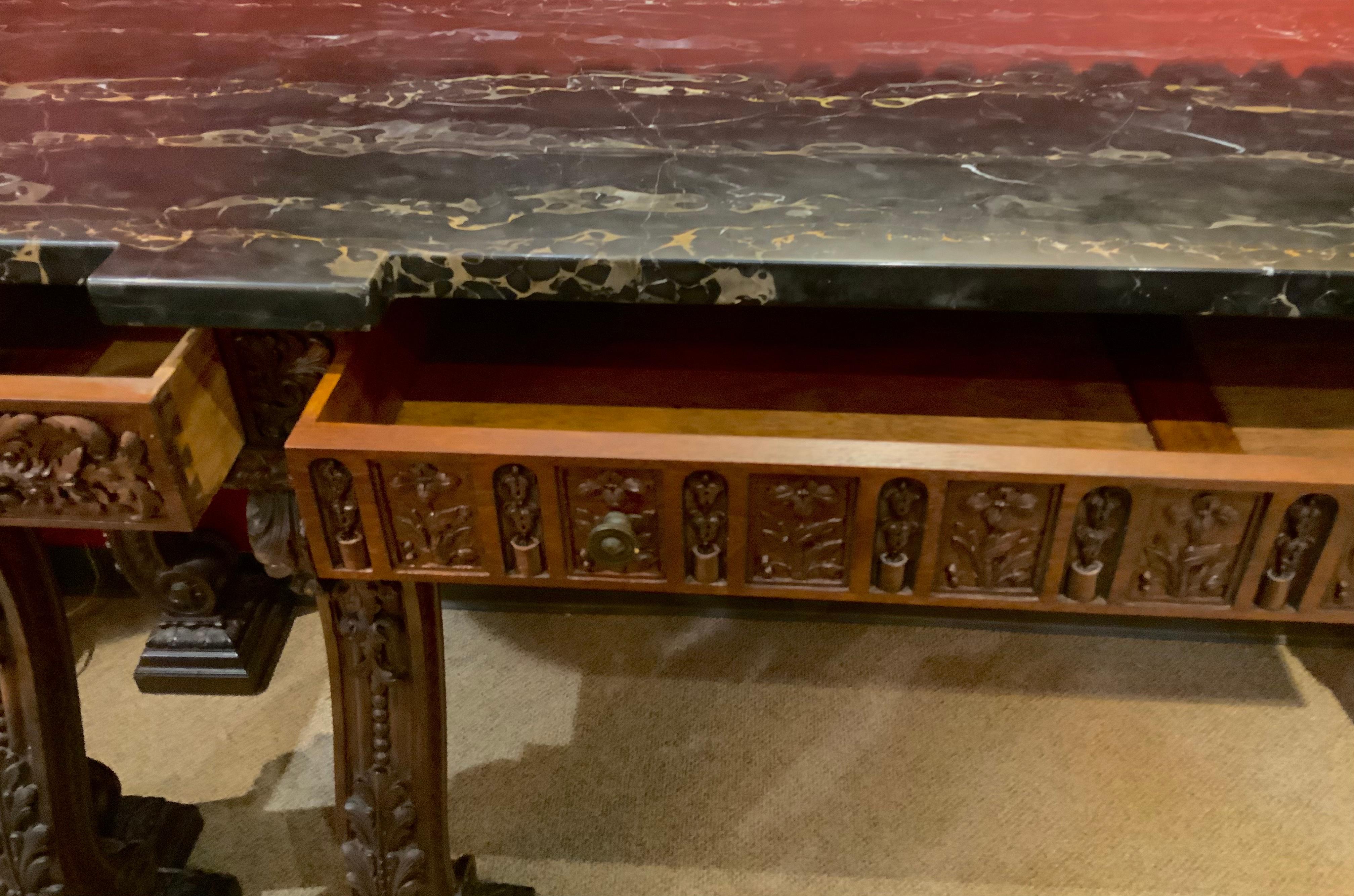 Large French Renaissance Style Carved Walnut Console with Black Marble Top In Good Condition For Sale In Houston, TX