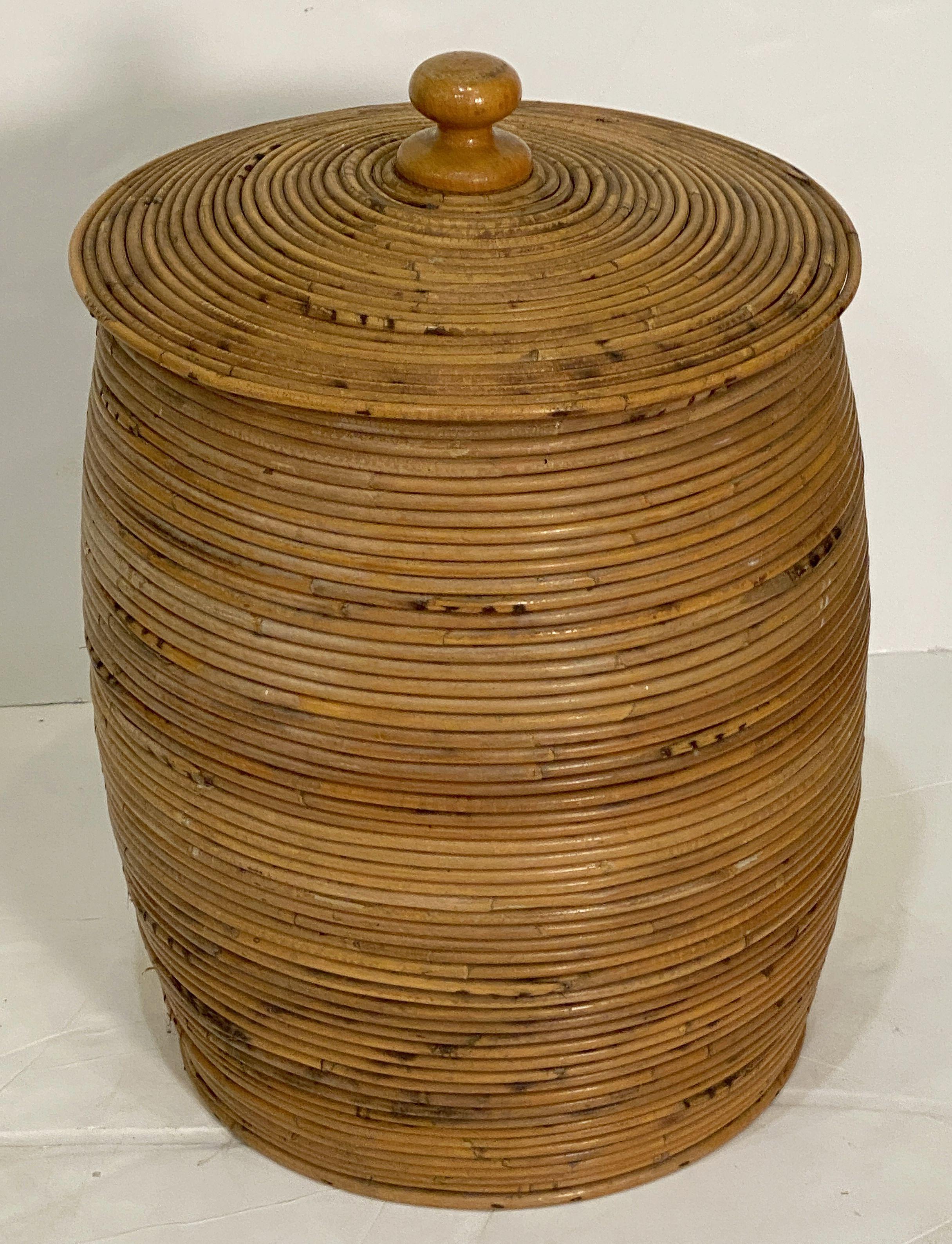 Large French Round Basket Container of Spiral-Work Cane with Lid For Sale 6