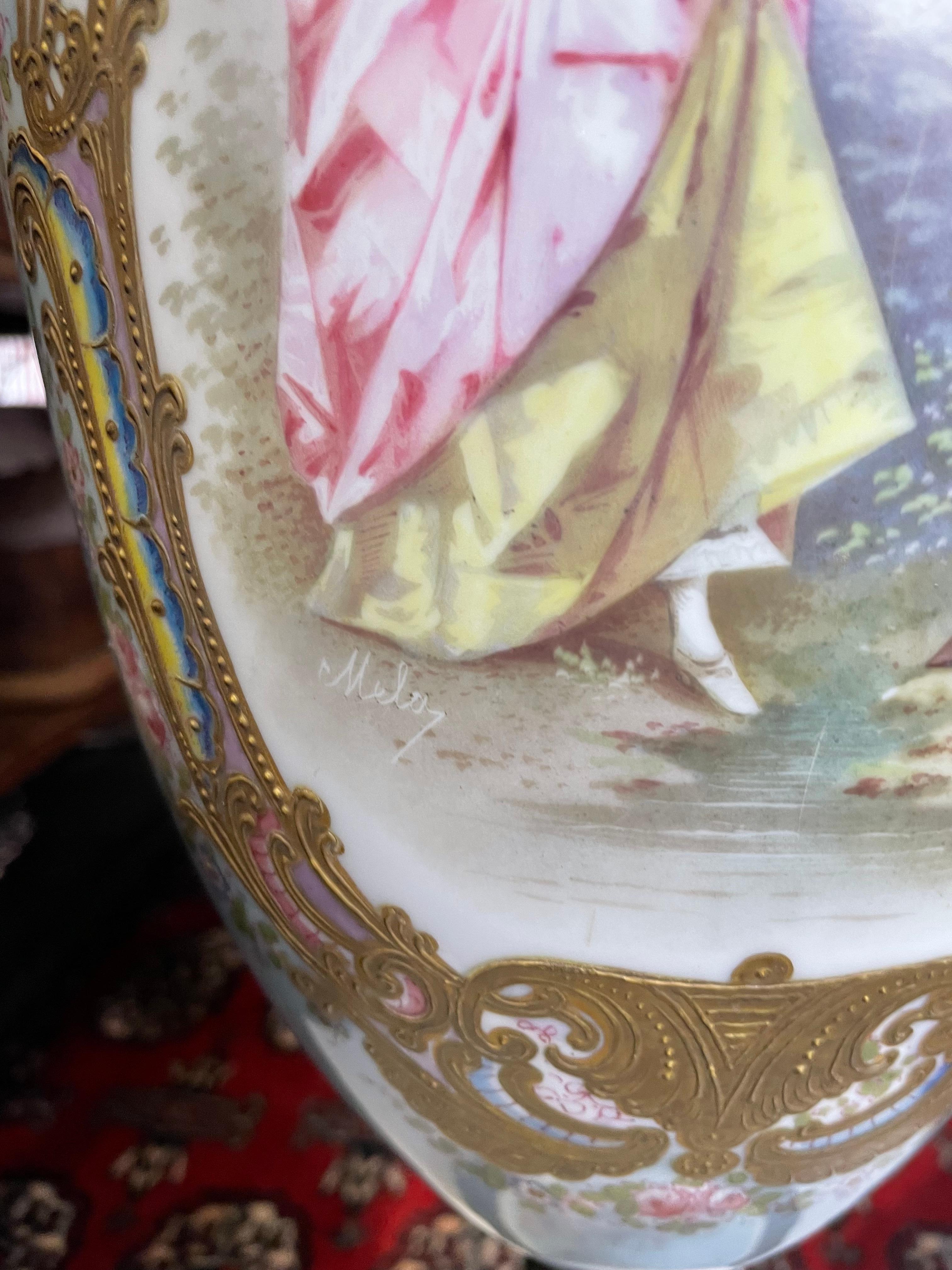 Grande urne à couvercle en porcelaine peinte à la main et montée sur bronze, de style Sèvres en vente 11