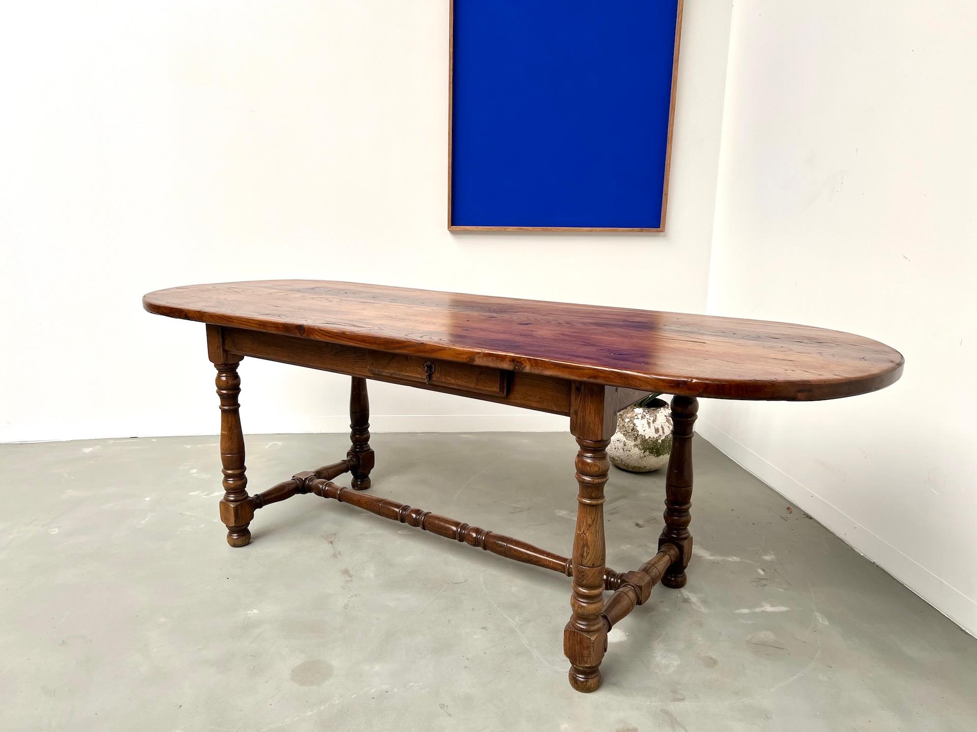 Large french solid oak table – Circa 1900Large french solid oak table – Circa 19 For Sale 13