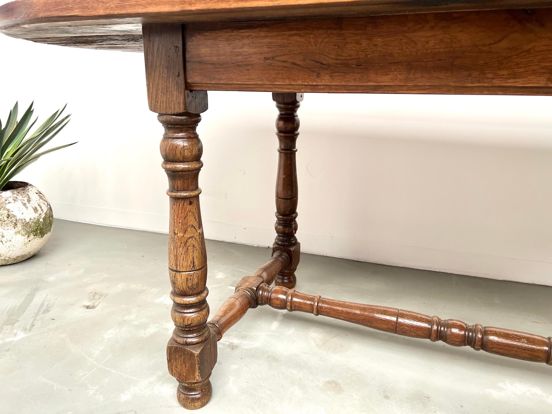 Large french solid oak table – Circa 1900Large french solid oak table – Circa 19 For Sale 2