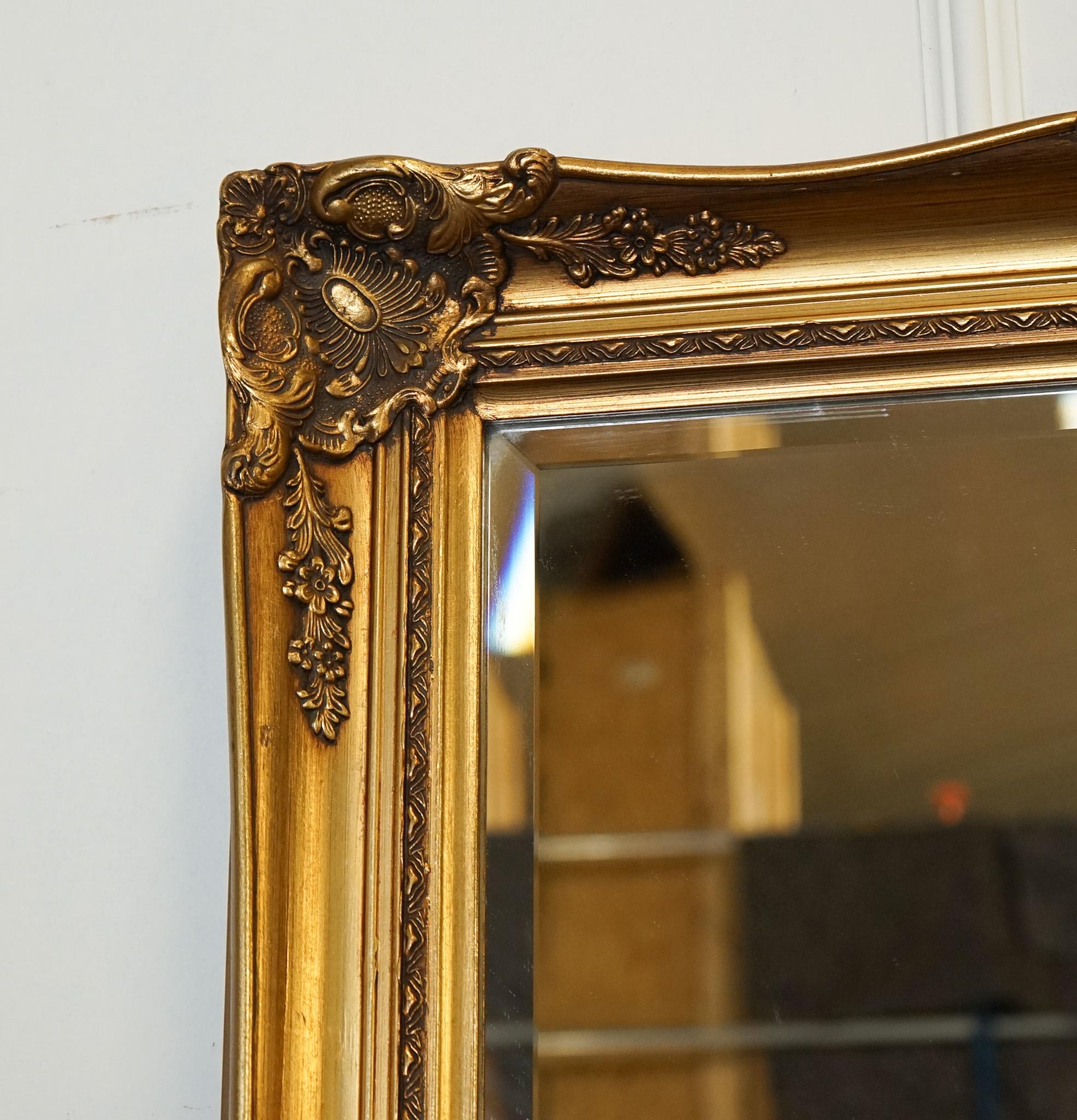 20ième siècle GrandeORNATE CLASSIQUE DE STYLE FRANÇAIS EN OR AVEC RIRROR REGAL 138 X 77 CM en vente