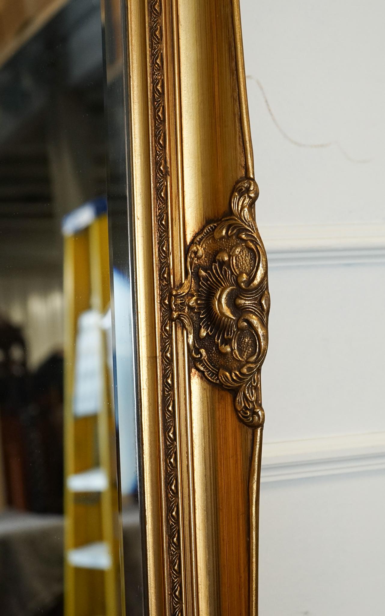 GrandeORNATE CLASSIQUE DE STYLE FRANÇAIS EN OR AVEC RIRROR REGAL 138 X 77 CM en vente 1
