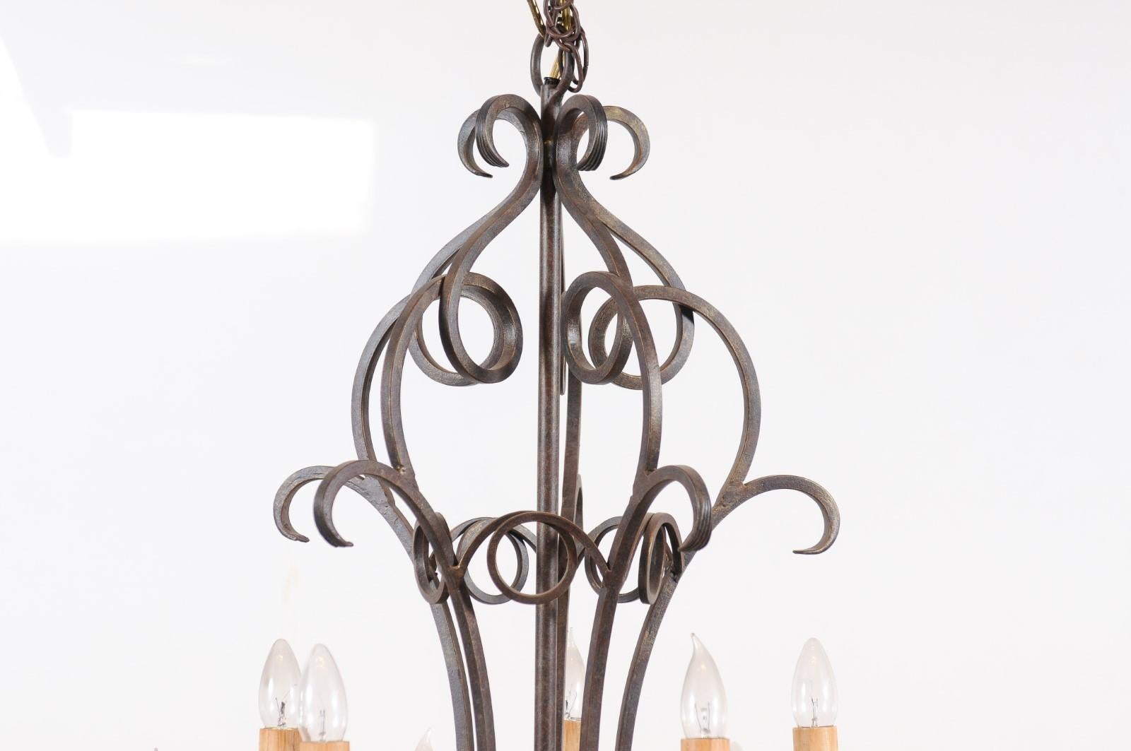Large French Style Iron Chandelier with 15 Lights, Reproduction en vente 1