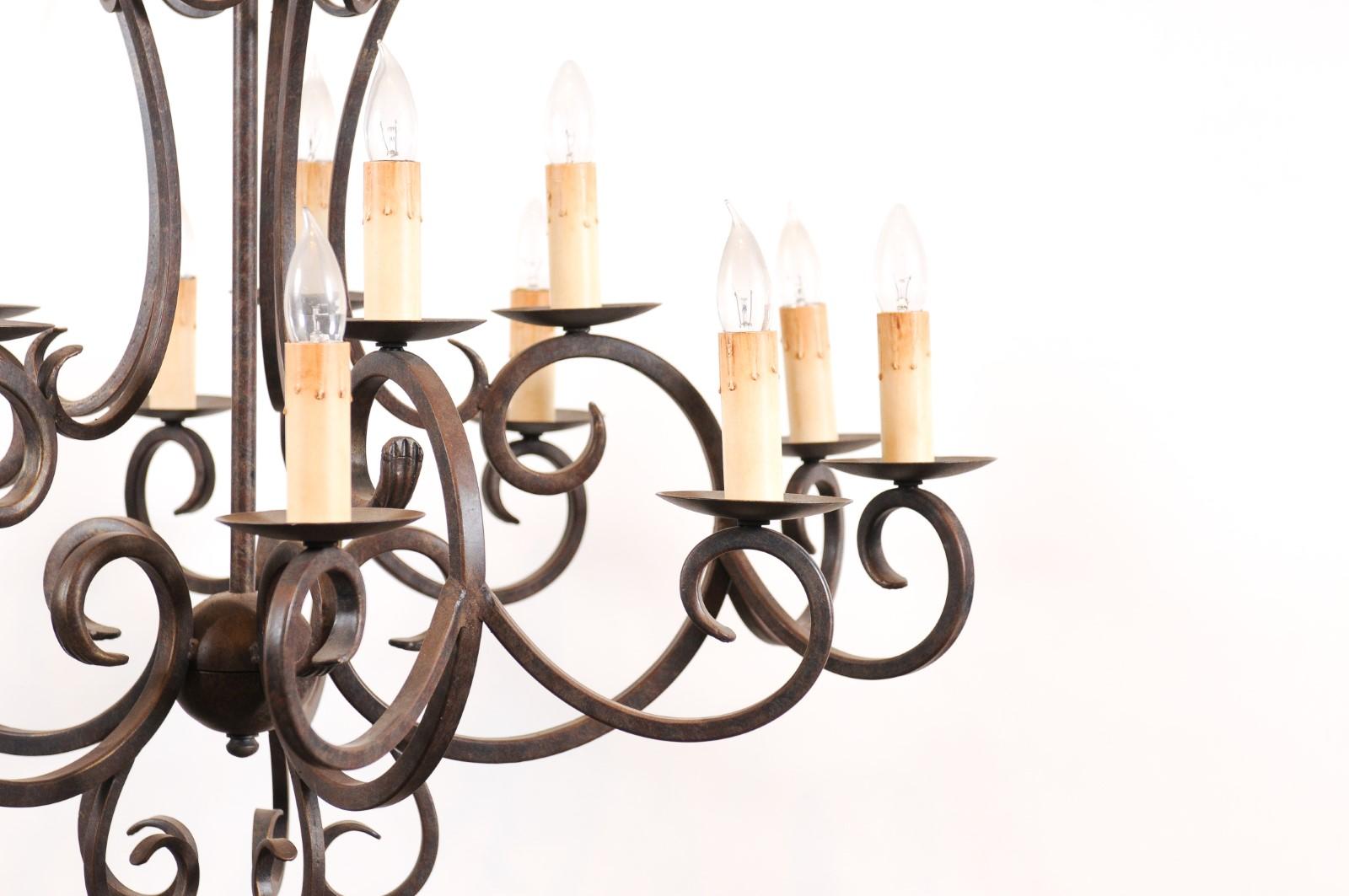 Large French Style Iron Chandelier with 15 Lights, Reproduction en vente 2