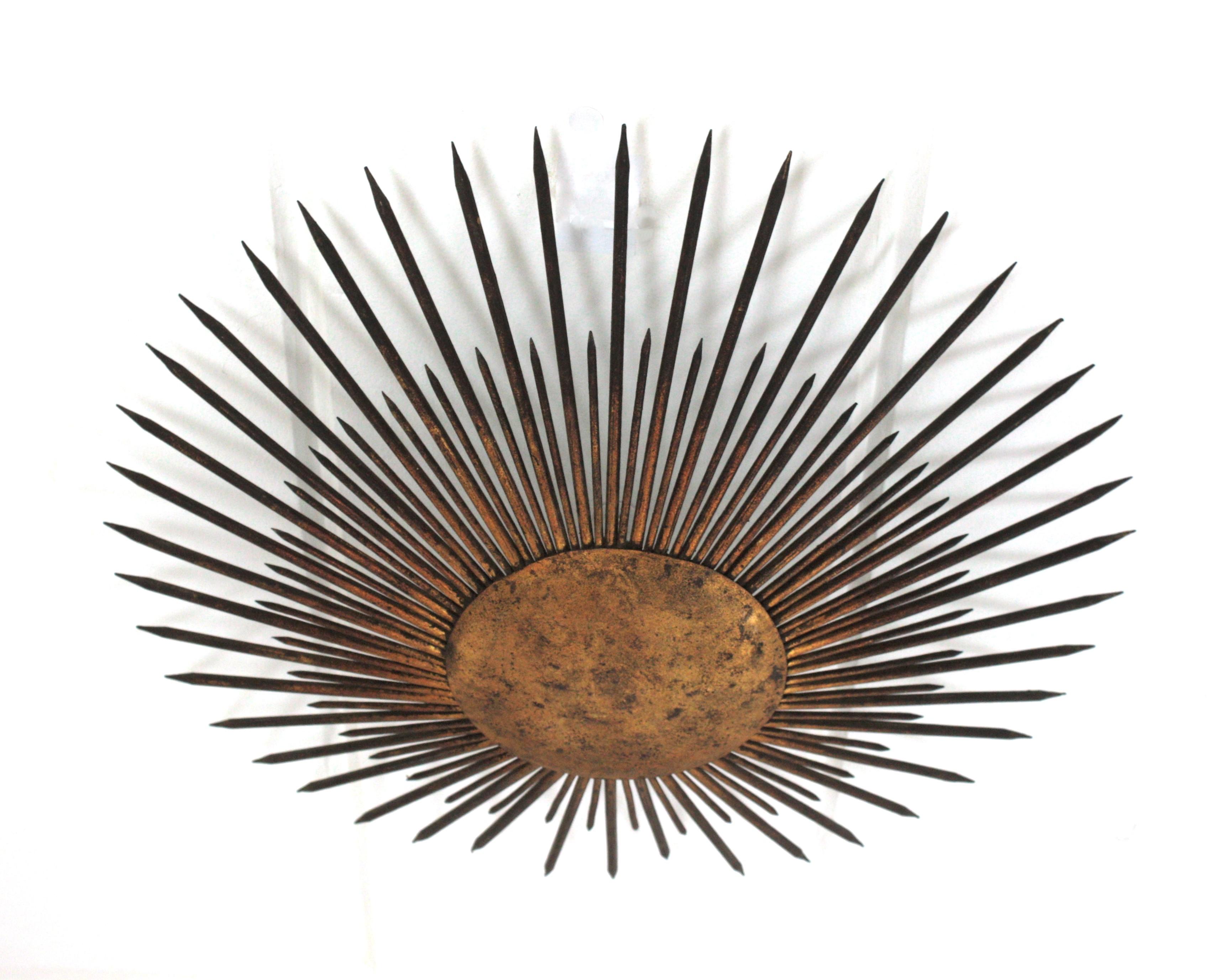 Large French Sunburst Flush Mount Light Fixture or Pendant, Gilt Iron, 1940s In Good Condition In Barcelona, ES