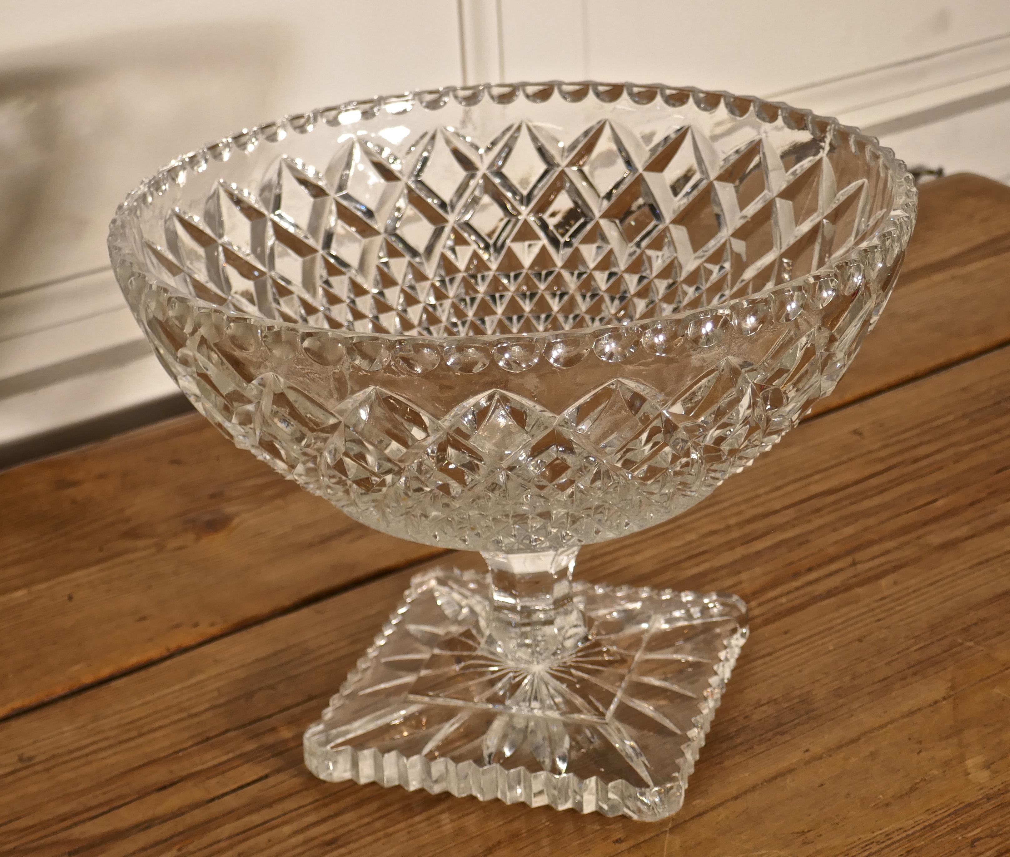 French Provincial Large French Tazza Diamond Cut Cristal Pedestal Fruit Dish For Sale
